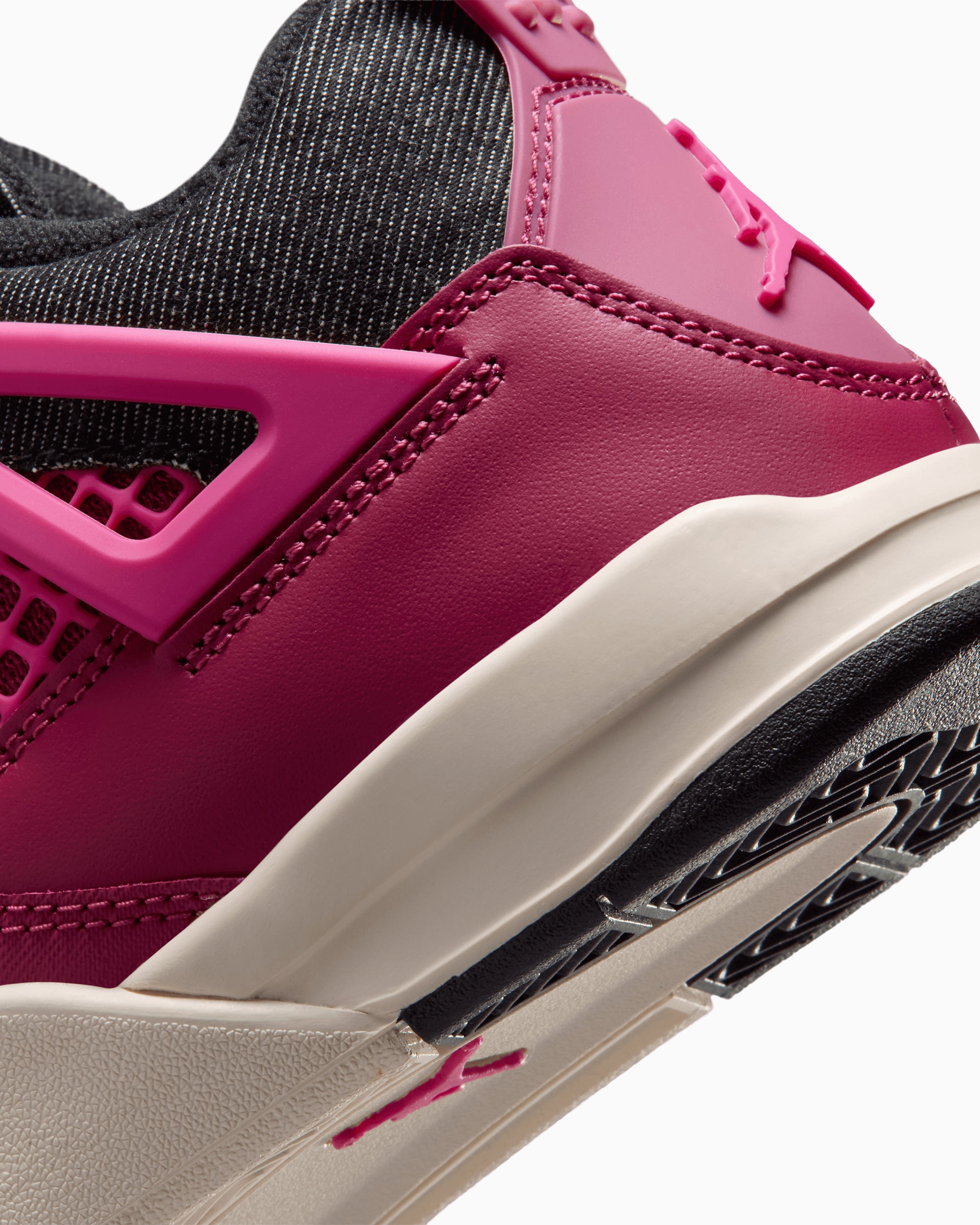 Sneakers Air Jordan 4 Retro "She's A Star" (PS) - IO2831-600