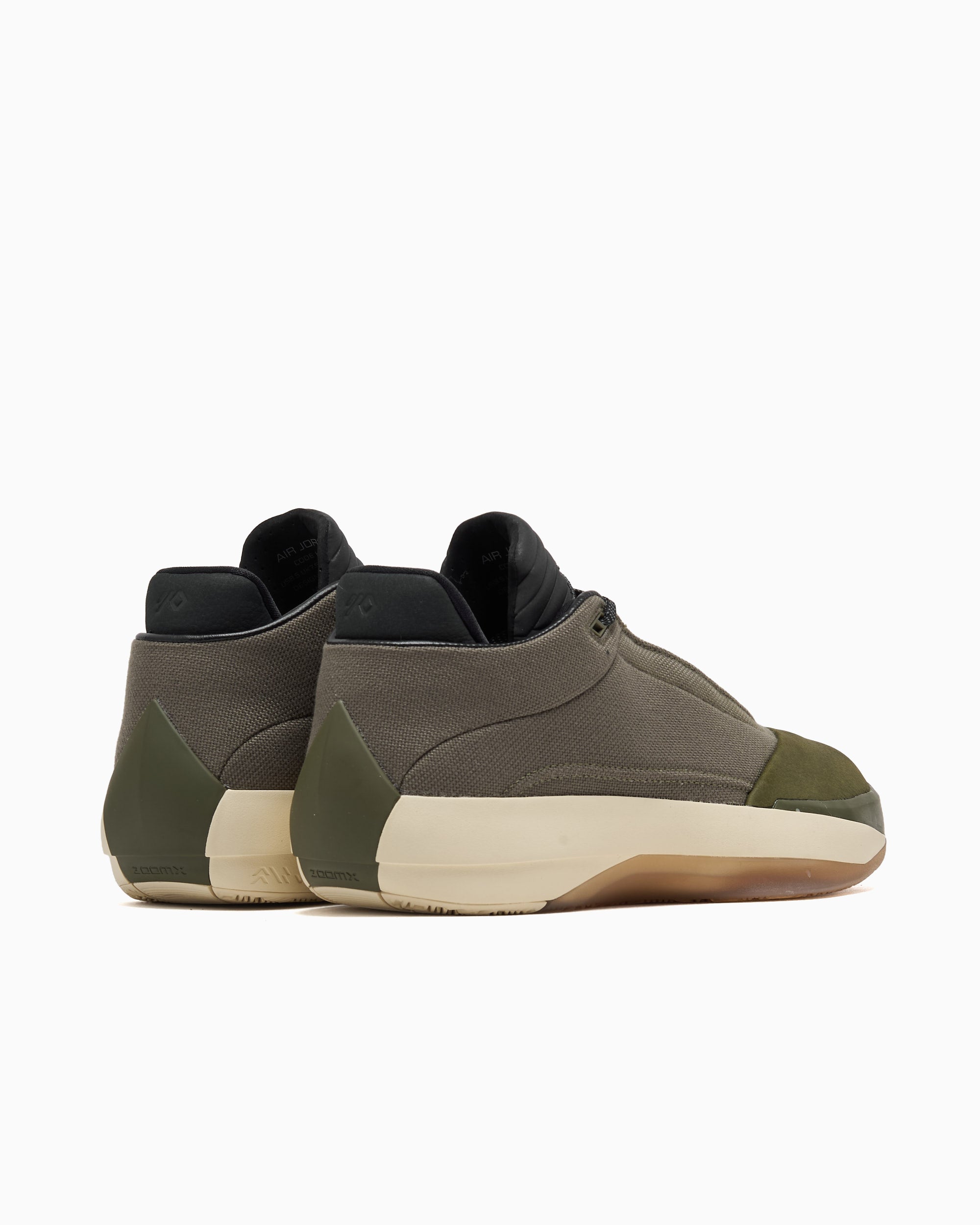 Sneakers Air Jordan 40 Edge "Heritage" - HQ2077-200