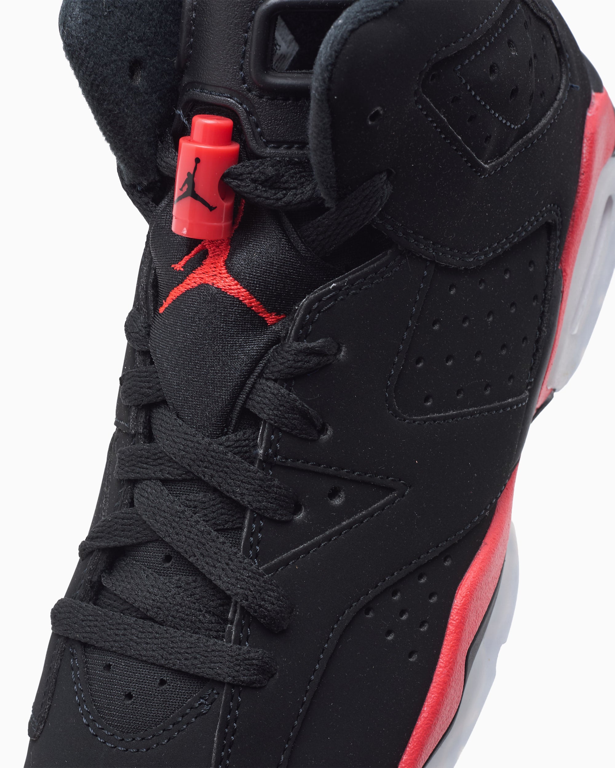 sneakers-air-jordan-6-retro-