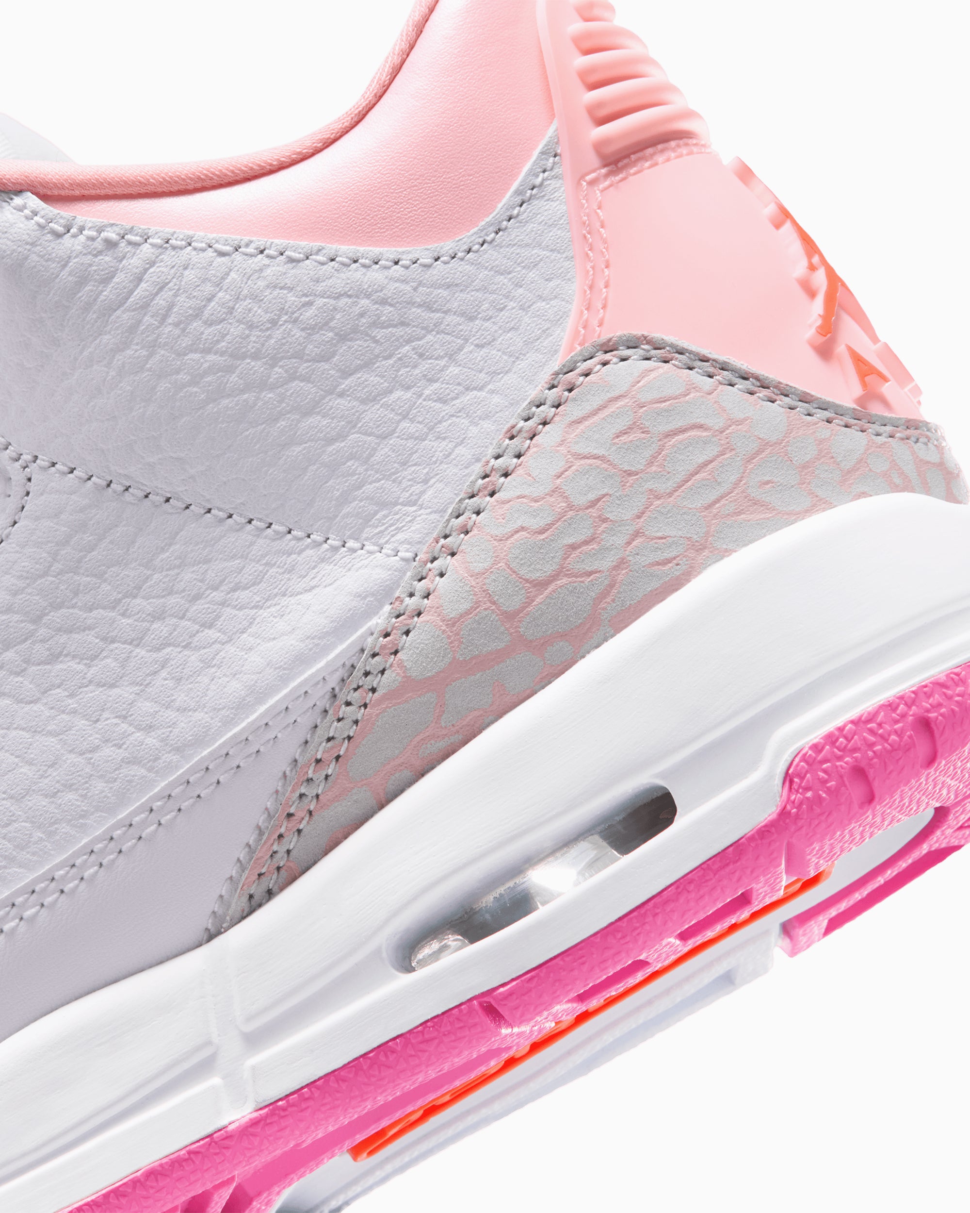 Sneakers Air Jordan Retro "Spring Flowers" (GS) - II0599-600