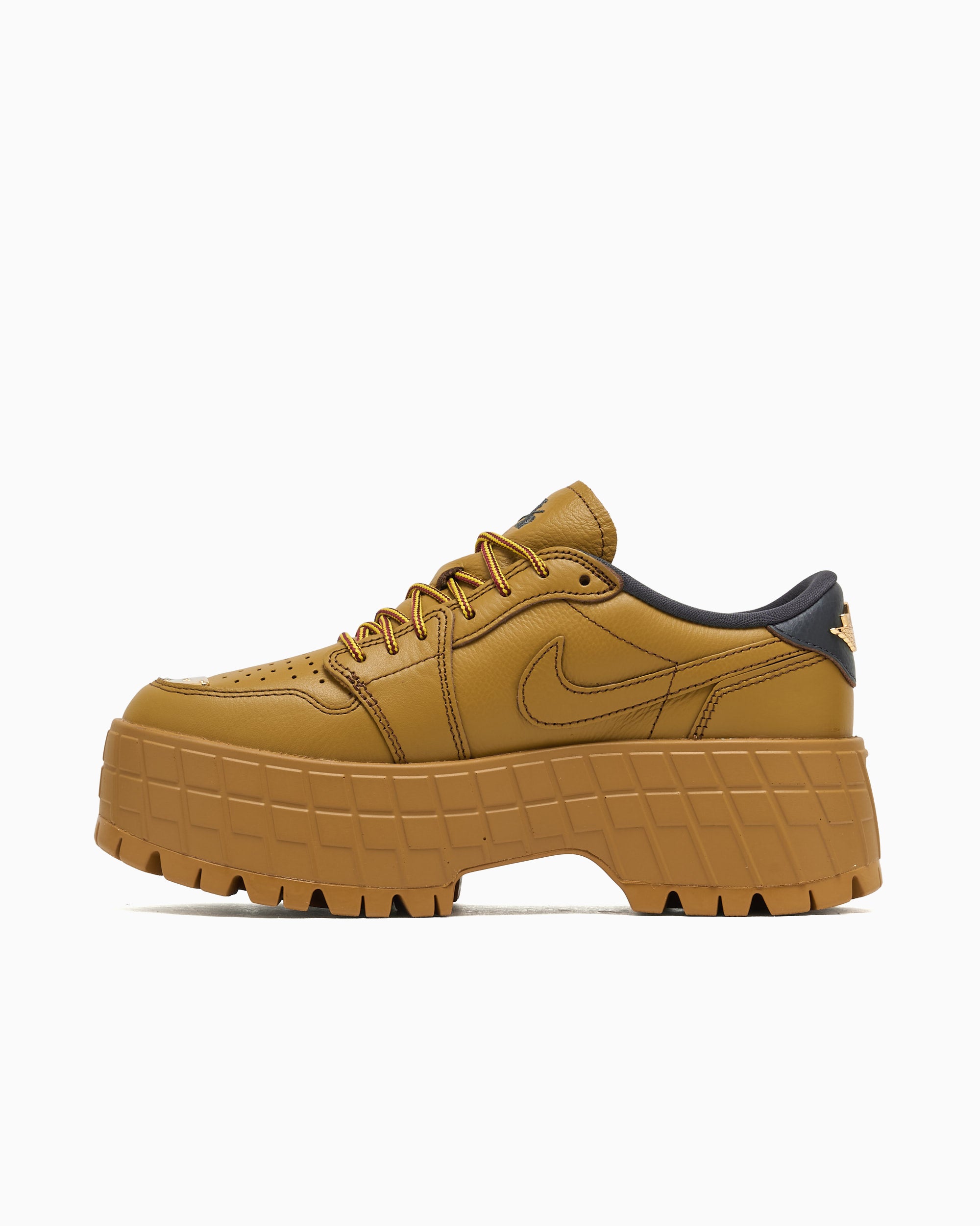 sneakers-air-jordan-womens-1-