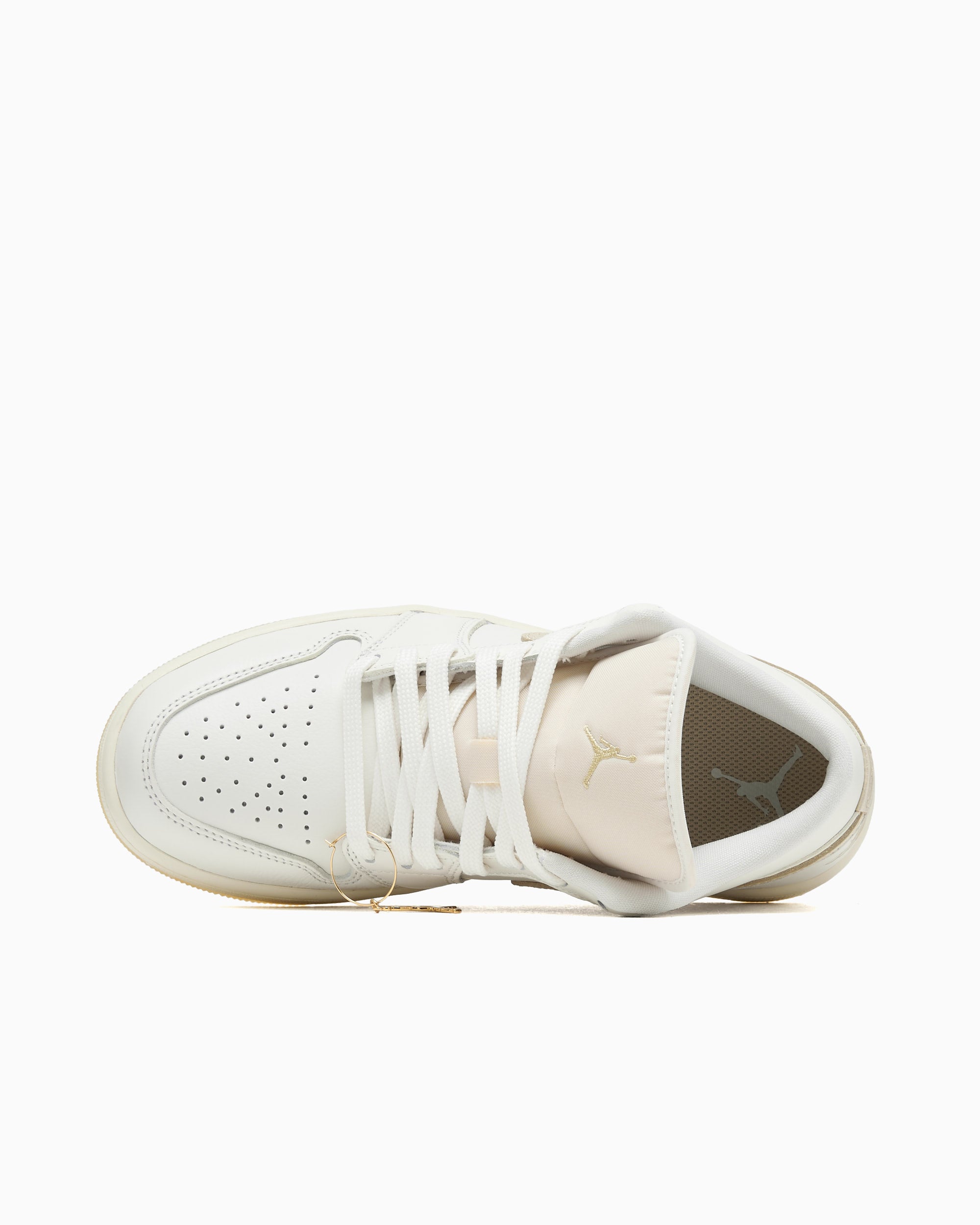 Sneakers Air Jordan Women's  1 Low SE "Hoops Gold Pack" - HV5157-100