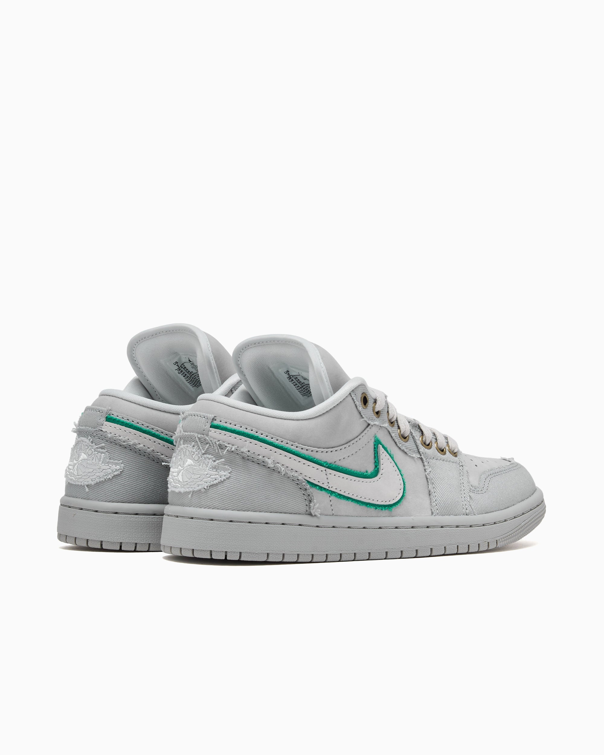 Air Jordan Women's 1 Low SE