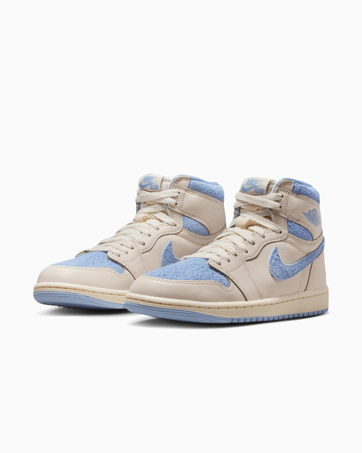 Nike Air Jordan 1 High Top Sneakers - Light Blue & White Amazon.com: Women main image 3