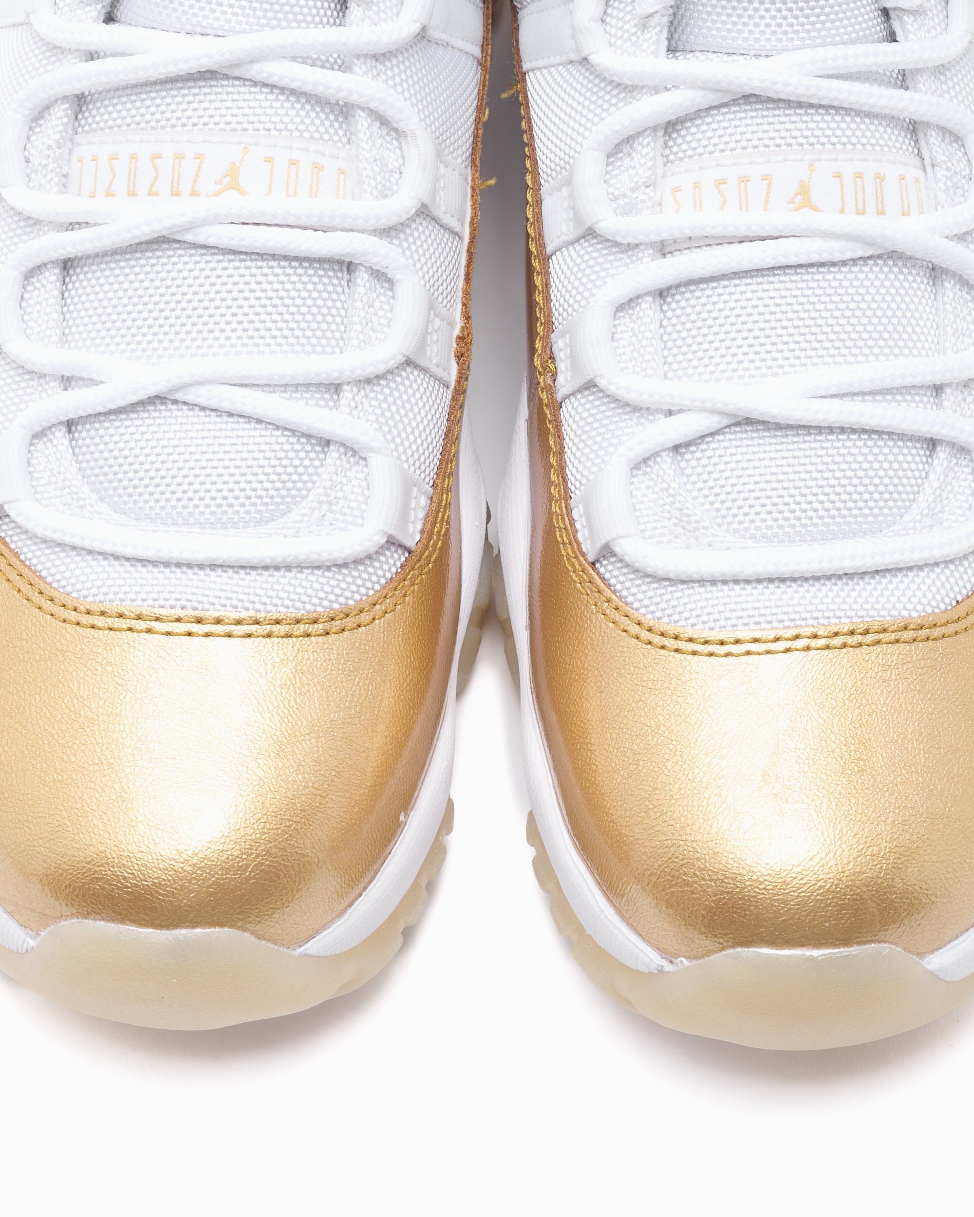 Sneakers Air Jordan Women's 11 Retro Low "Mother's Day" - AH7860-102