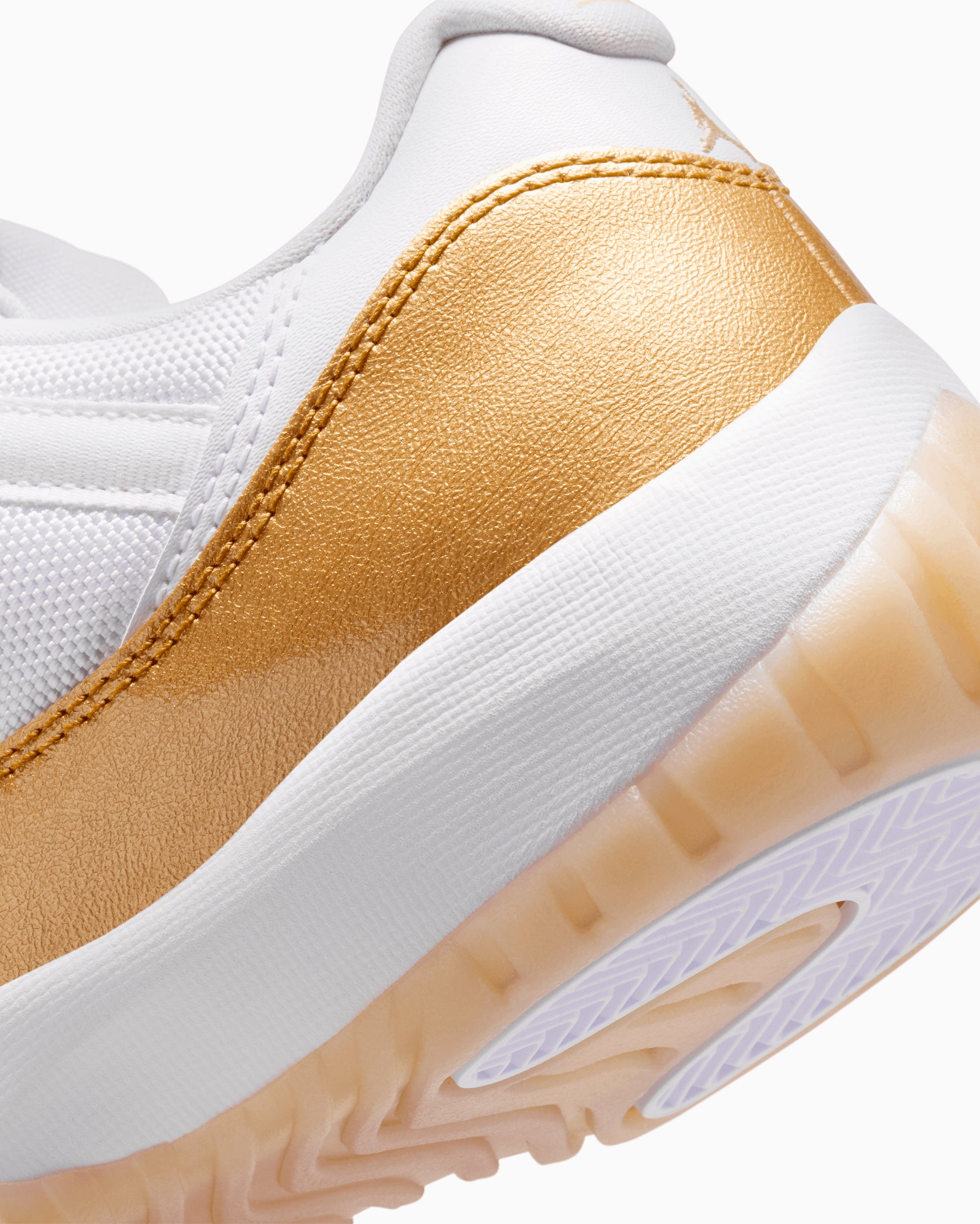 Sneakers Air Jordan Women's 11 Retro Low "Mother's Day" - AH7860-102