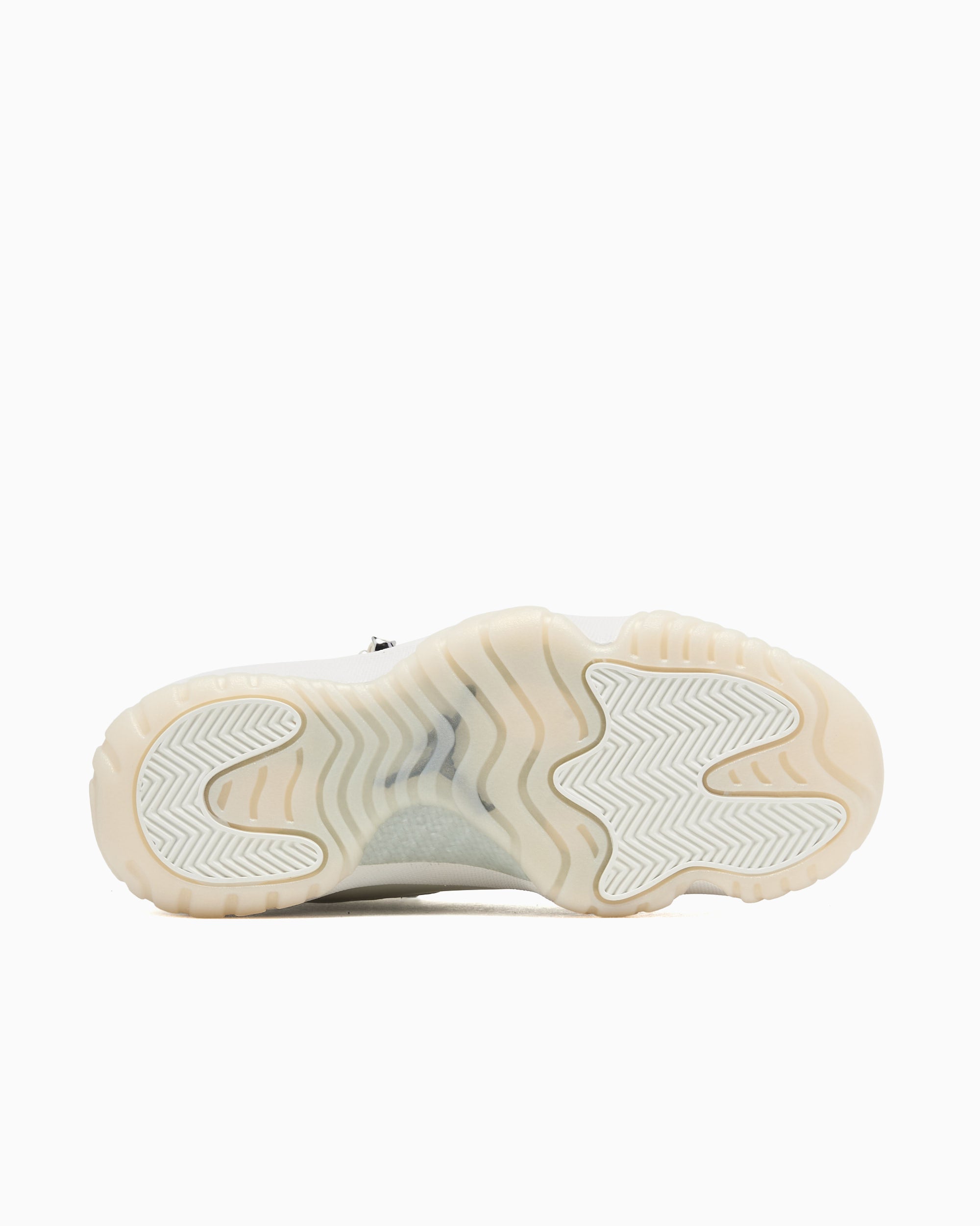 Sneakers Air Jordan Women's 11 Retro "Pearl" - AR0715-110