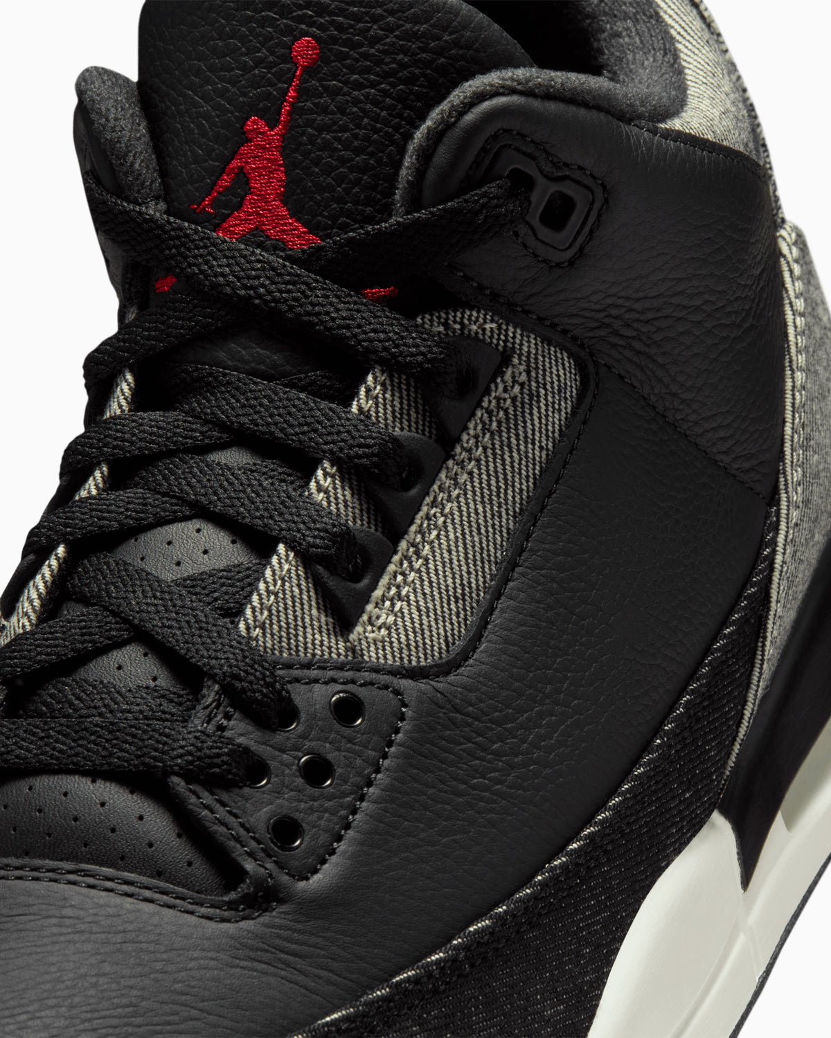 Air Jordan x Levi