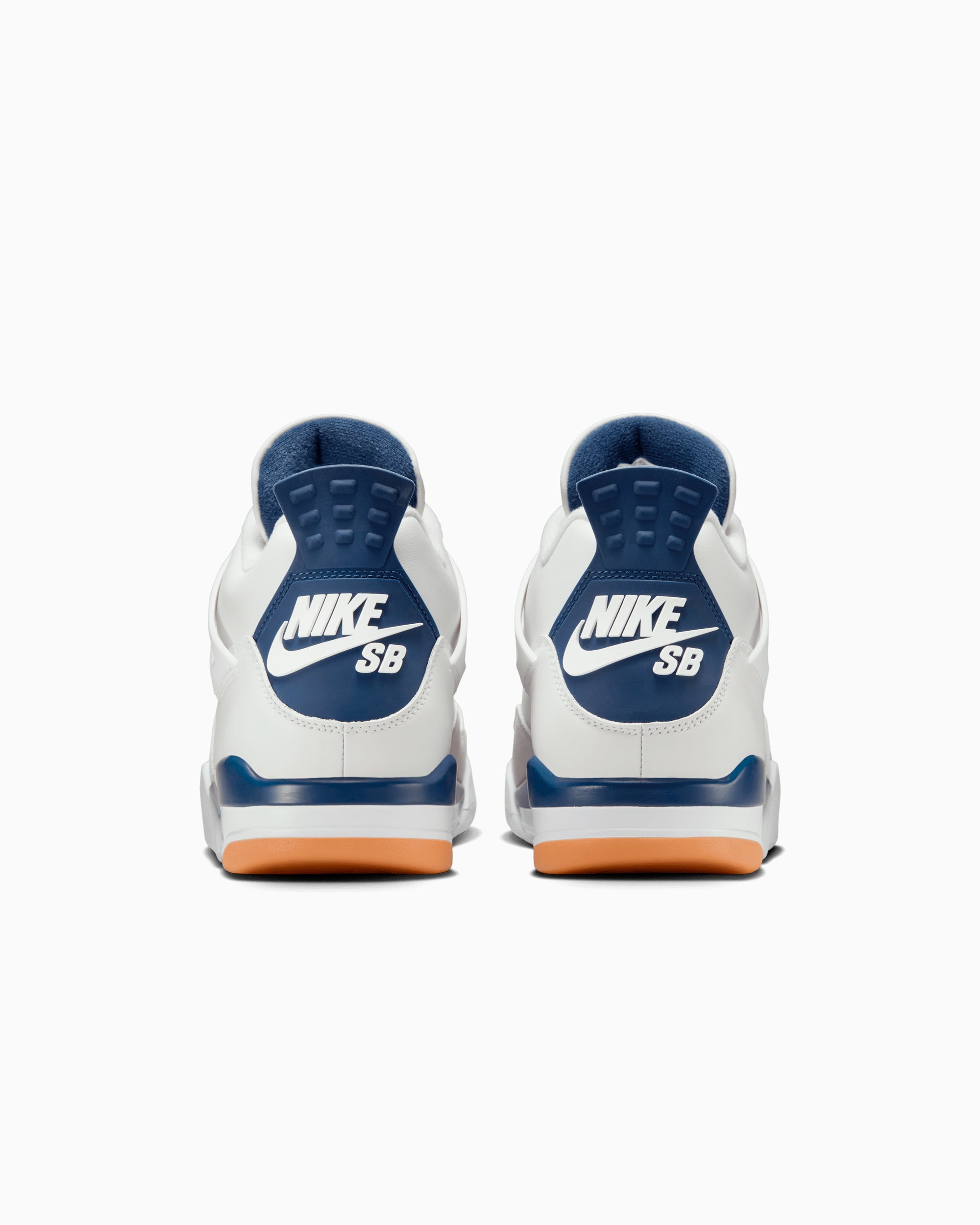 Air Jordan x Nike SB 4 