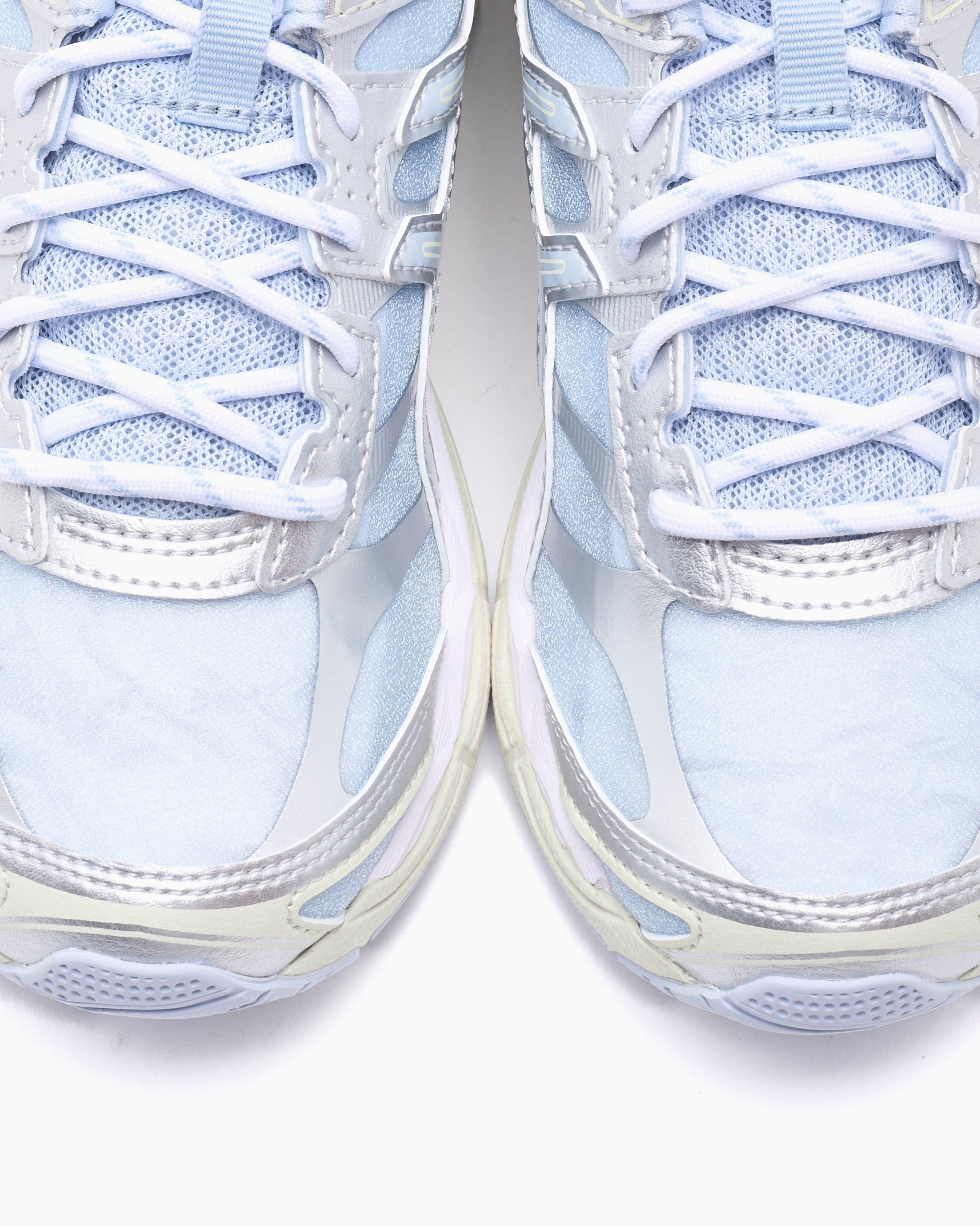 Sneakers ASICS Gel-Cumulus 16 - 1203B218-400