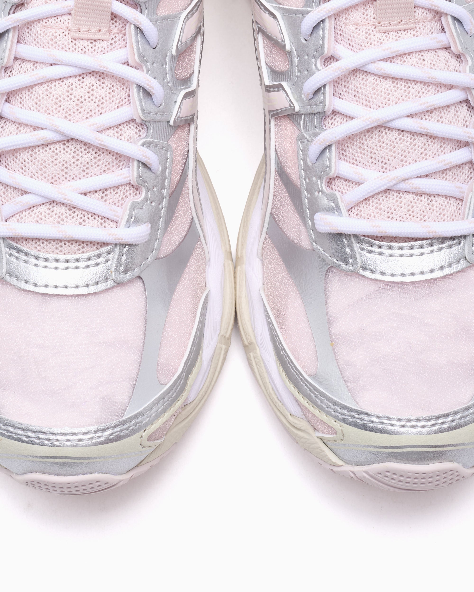 Sneakers ASICS Gel-Cumulus 16 - 1203B218-700