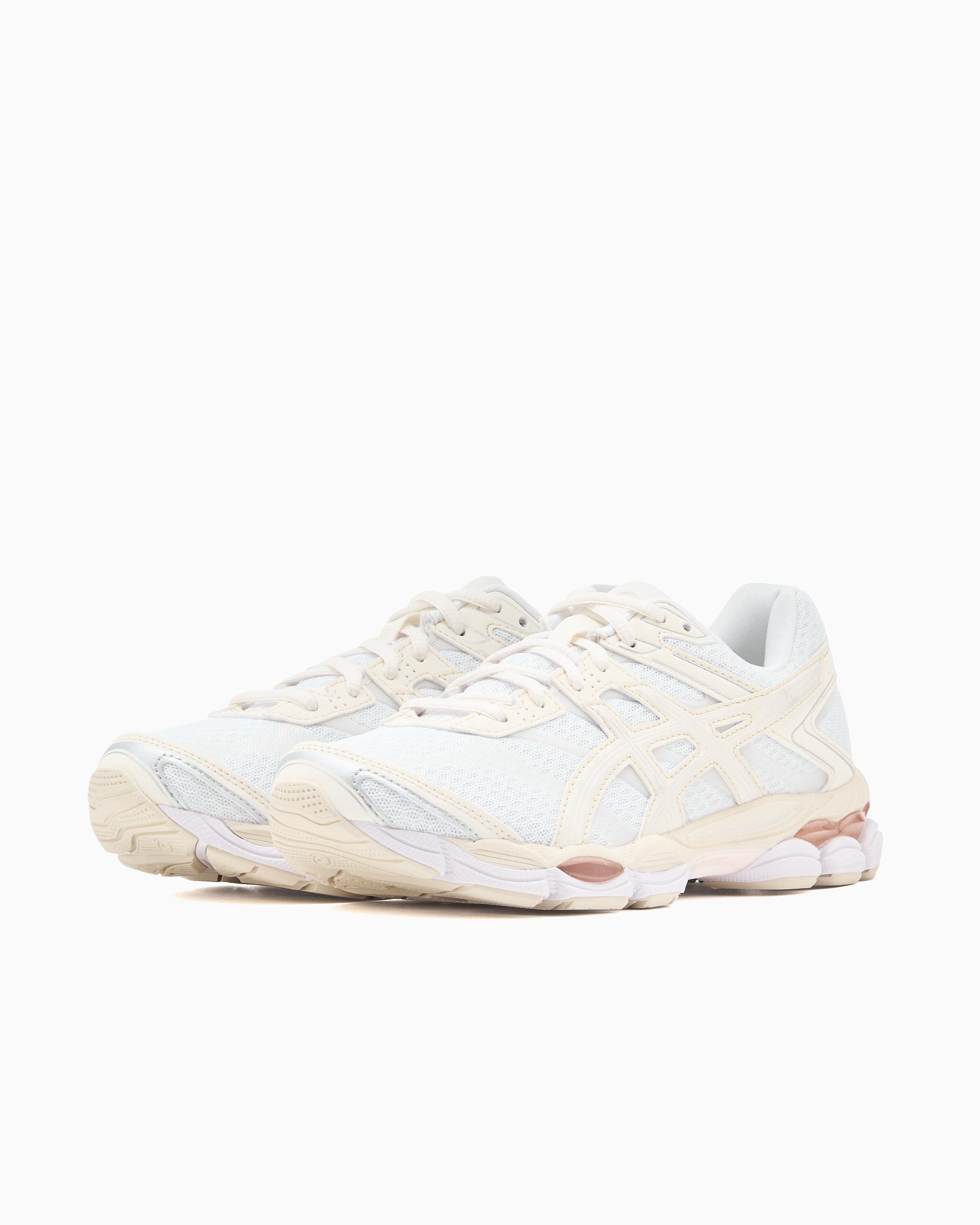 Sneakers ASICS Gel-Cumulus™ 16 "Cream" - 1203A887-100