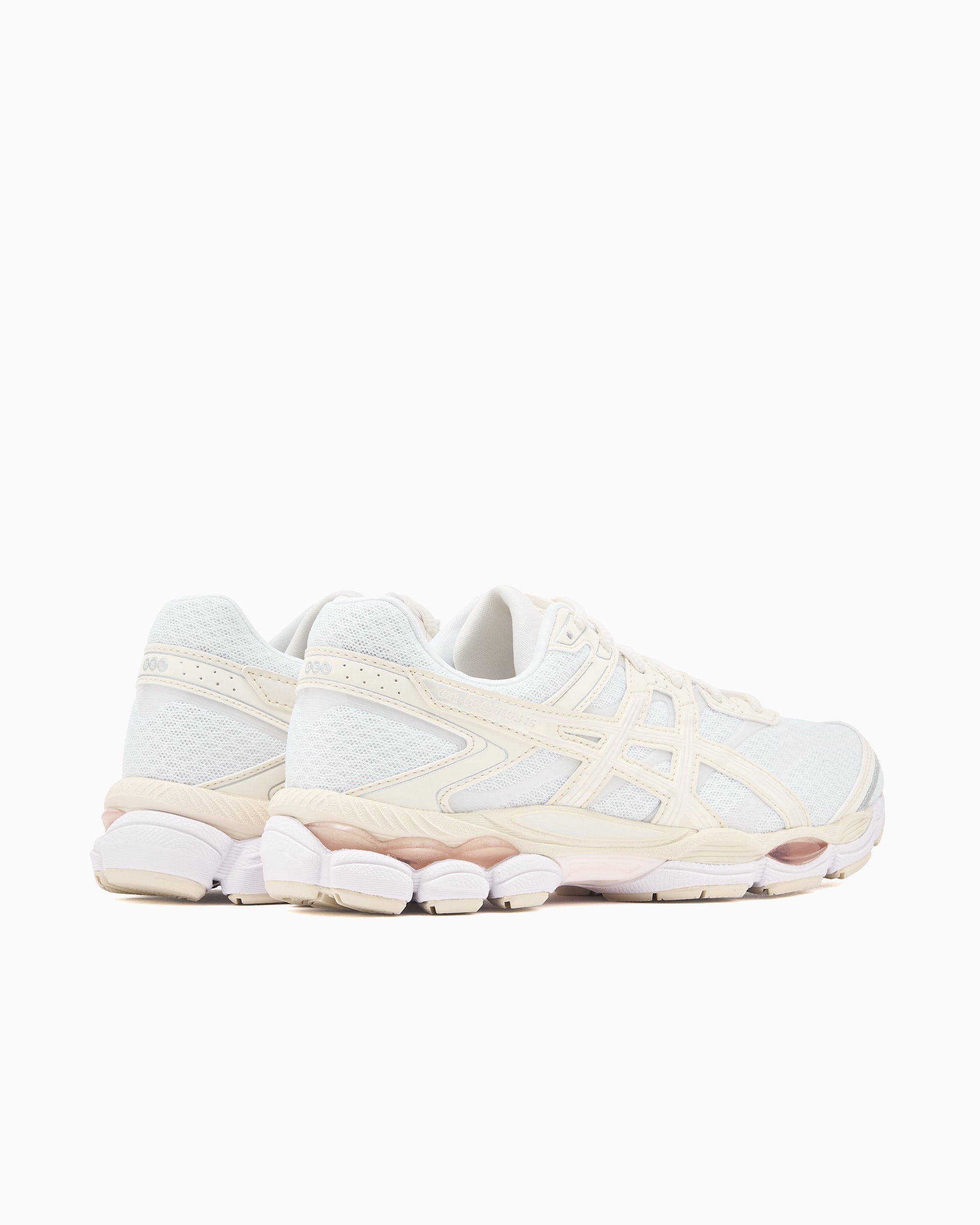 Sneakers ASICS Gel-Cumulus™ 16 "Cream" - 1203A887-100