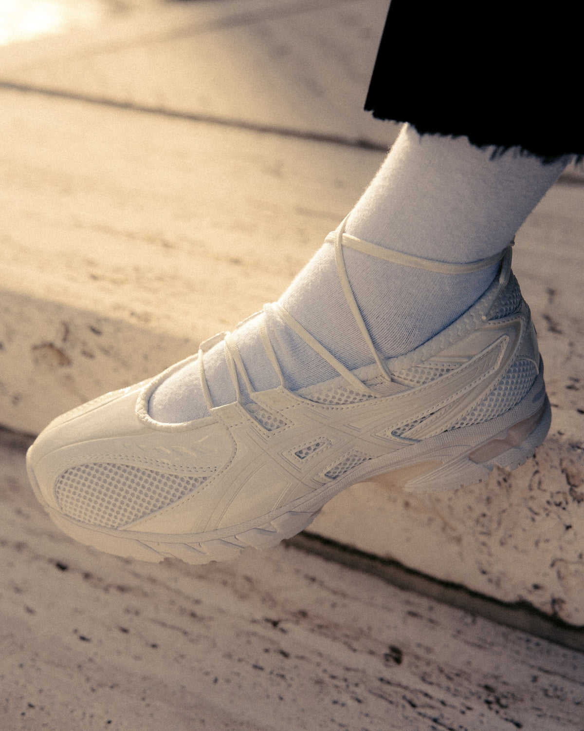 Sneakers ASICS Gel-DS Trainer SP - 1203B057-100