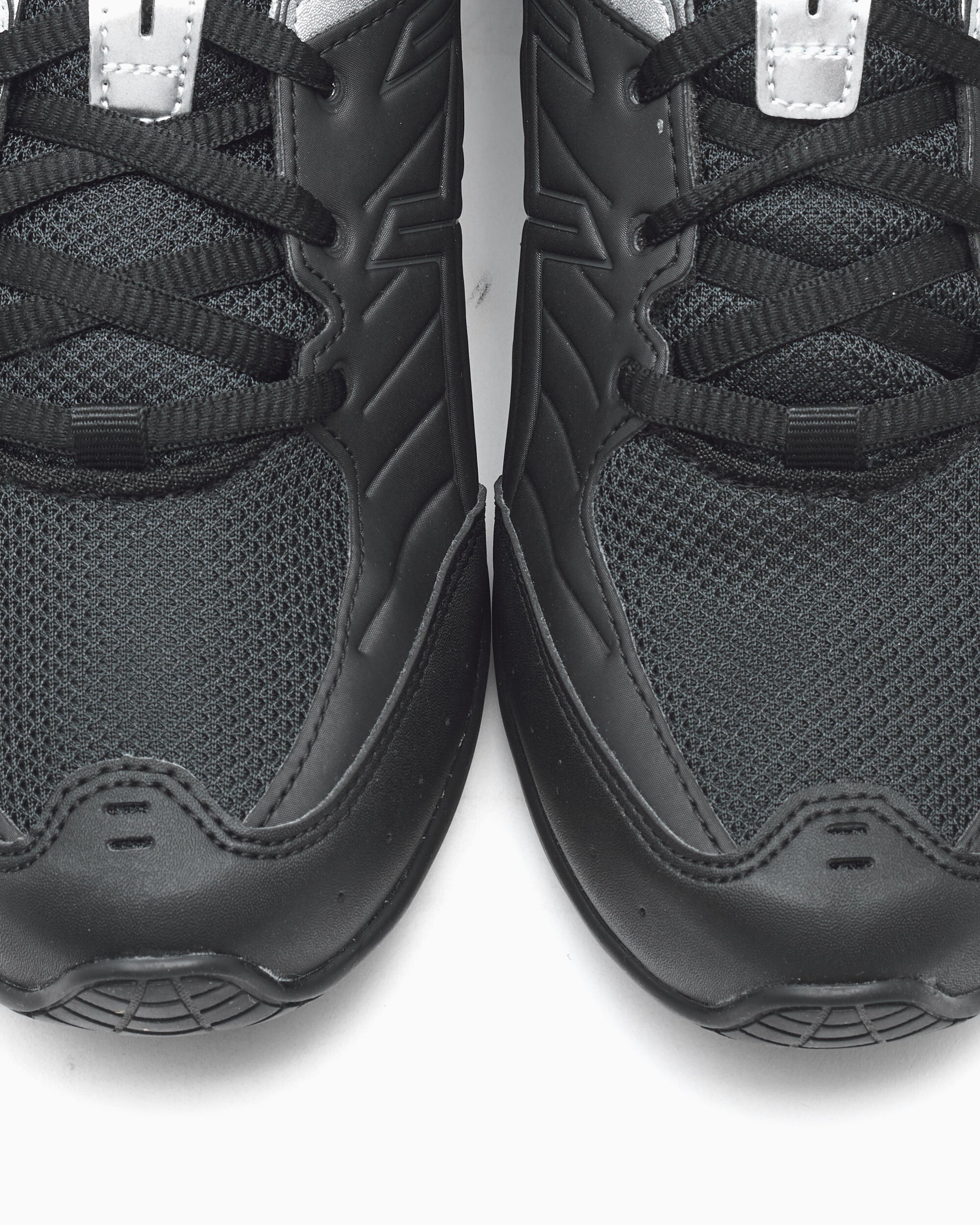 Sneakers ASICS Gel-Kinetic FR - 1203B051-001