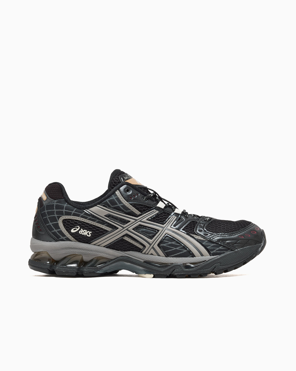 sneakers-asics-gel-nimbus-101- 