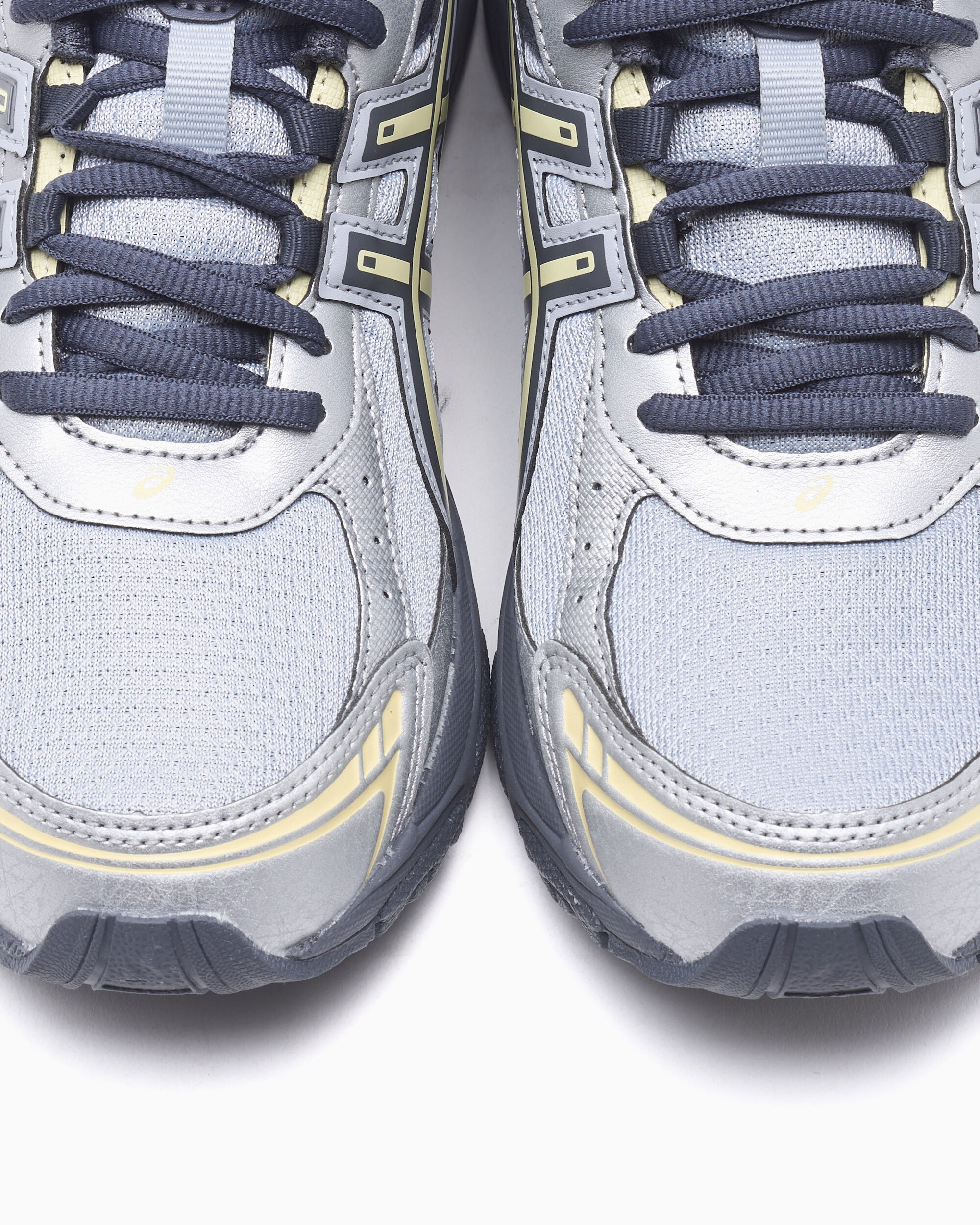 Sneakers ASICS Gel-Ventx - 1203B040-020