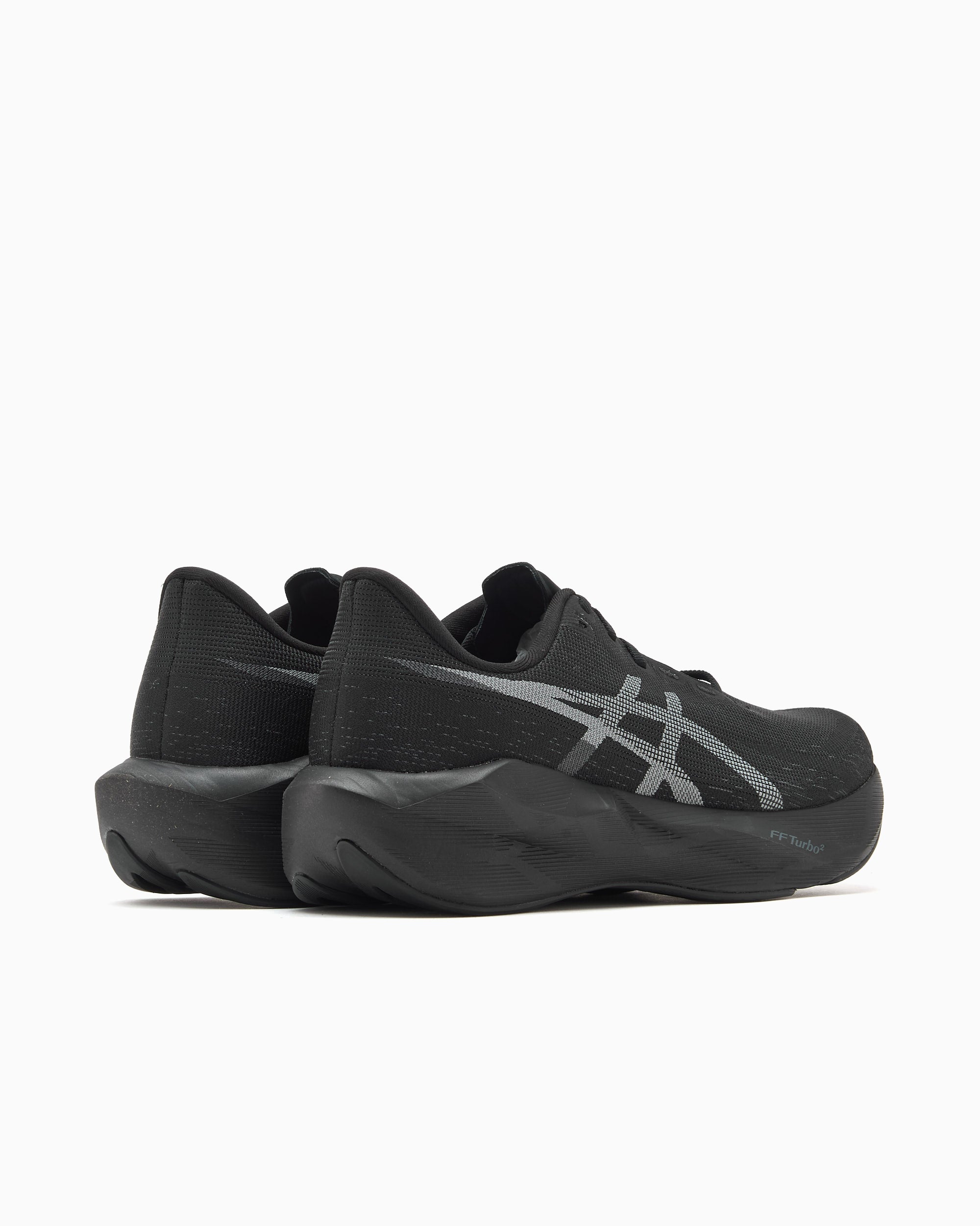 Sneakers ASICS Novablast 6 - 1011C243-002