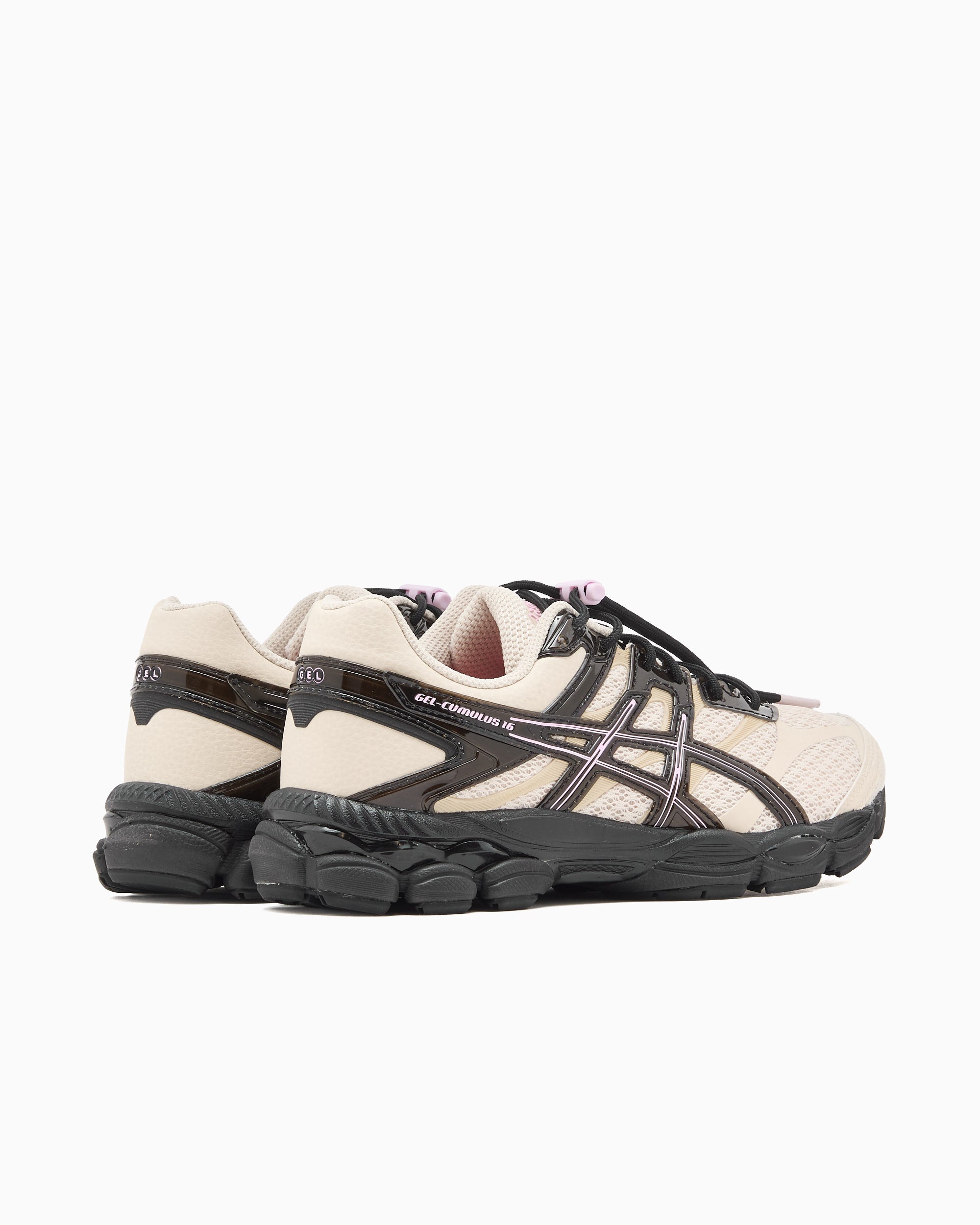 ASICS x Finesse Gel-Cumulus™ 16