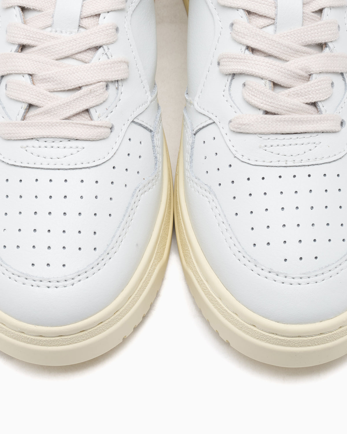 Sneakers Autry Medalist Low - AULMBJ02