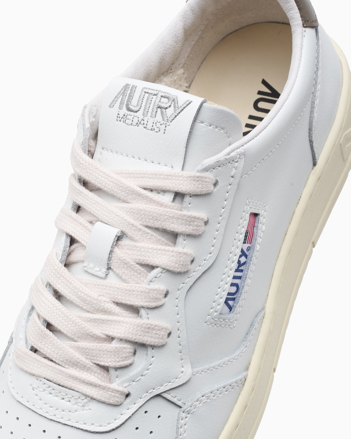 Sneakers Autry Medalist Low - AULMLL28