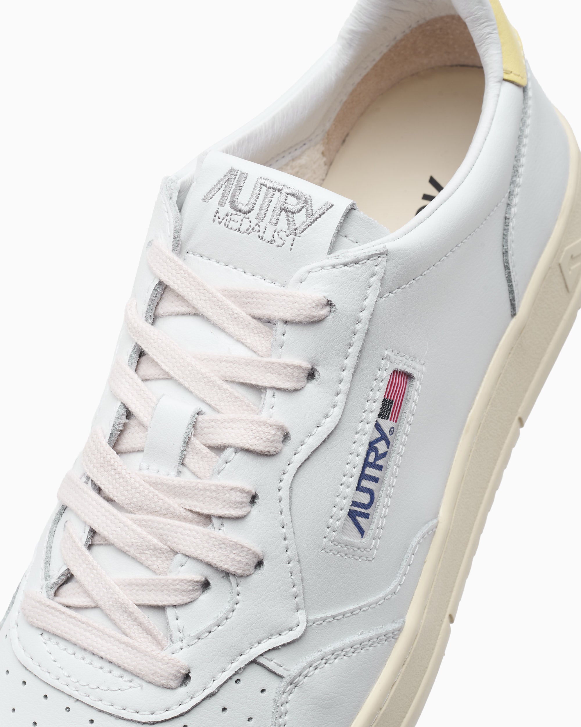 Sneakers Autry Medalist Low Leather - AULMLL09