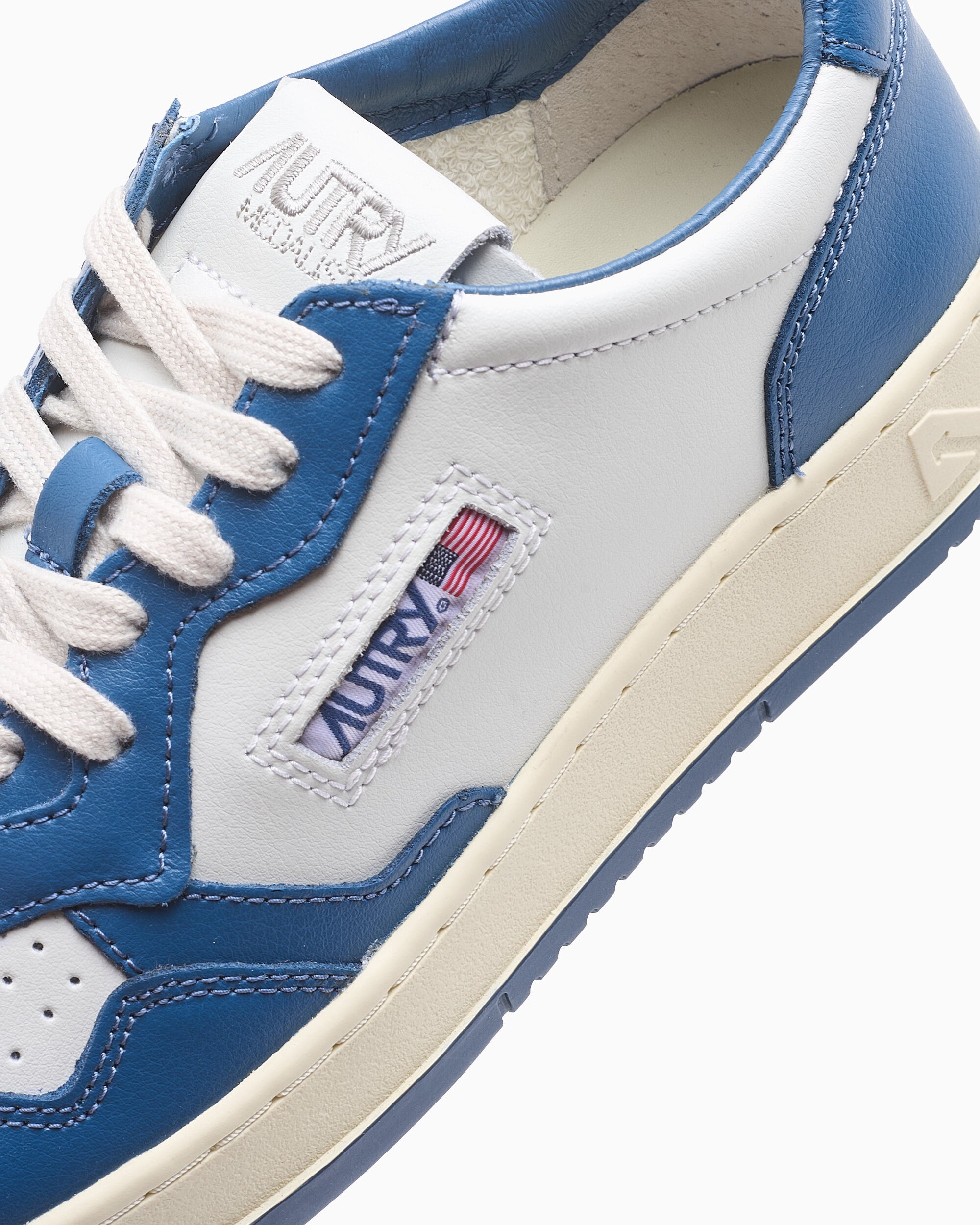 Sneakers Autry Medalist Low Leather - AULMWB69