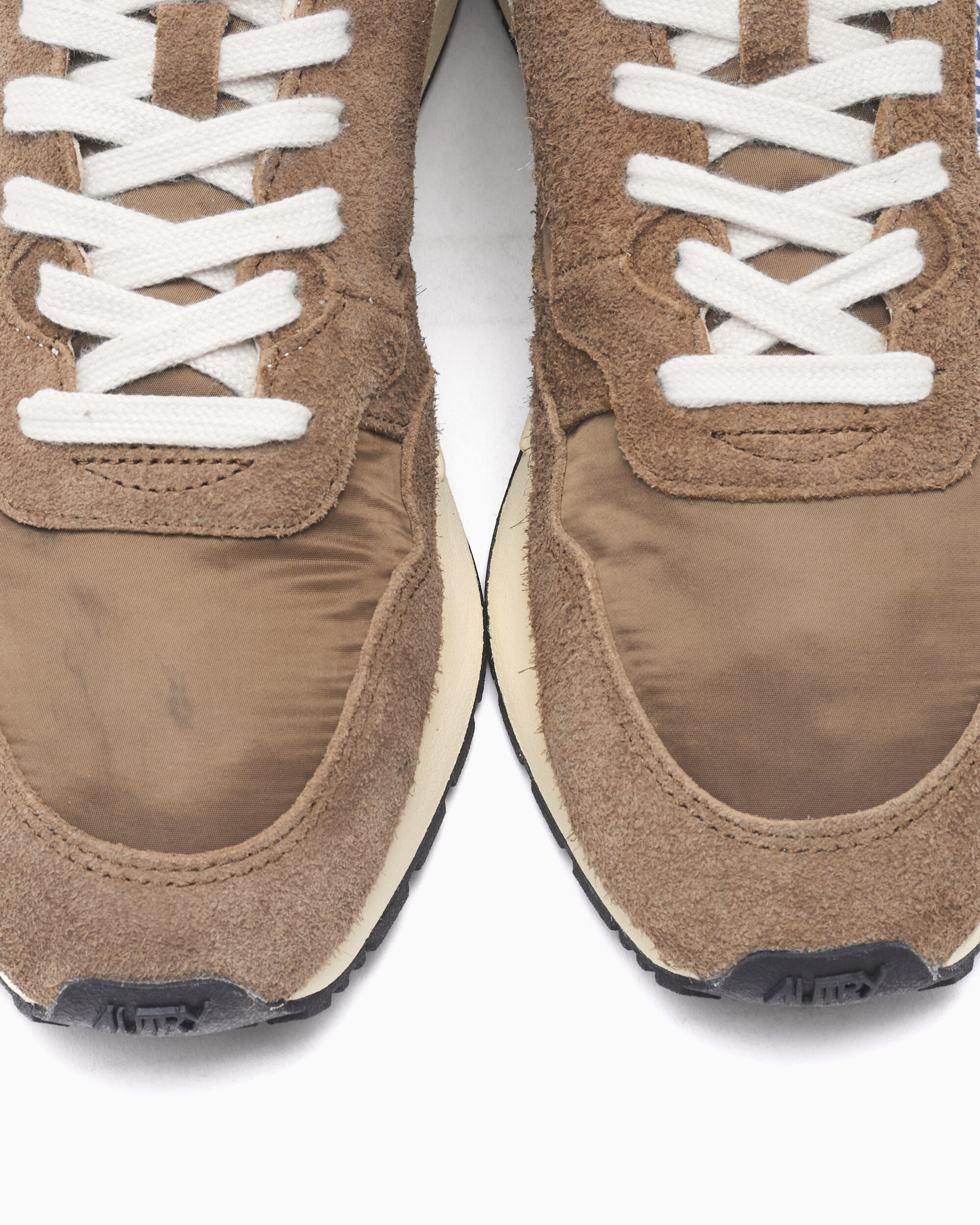 Sneakers Autry Reelwind Low - WWLMNC39