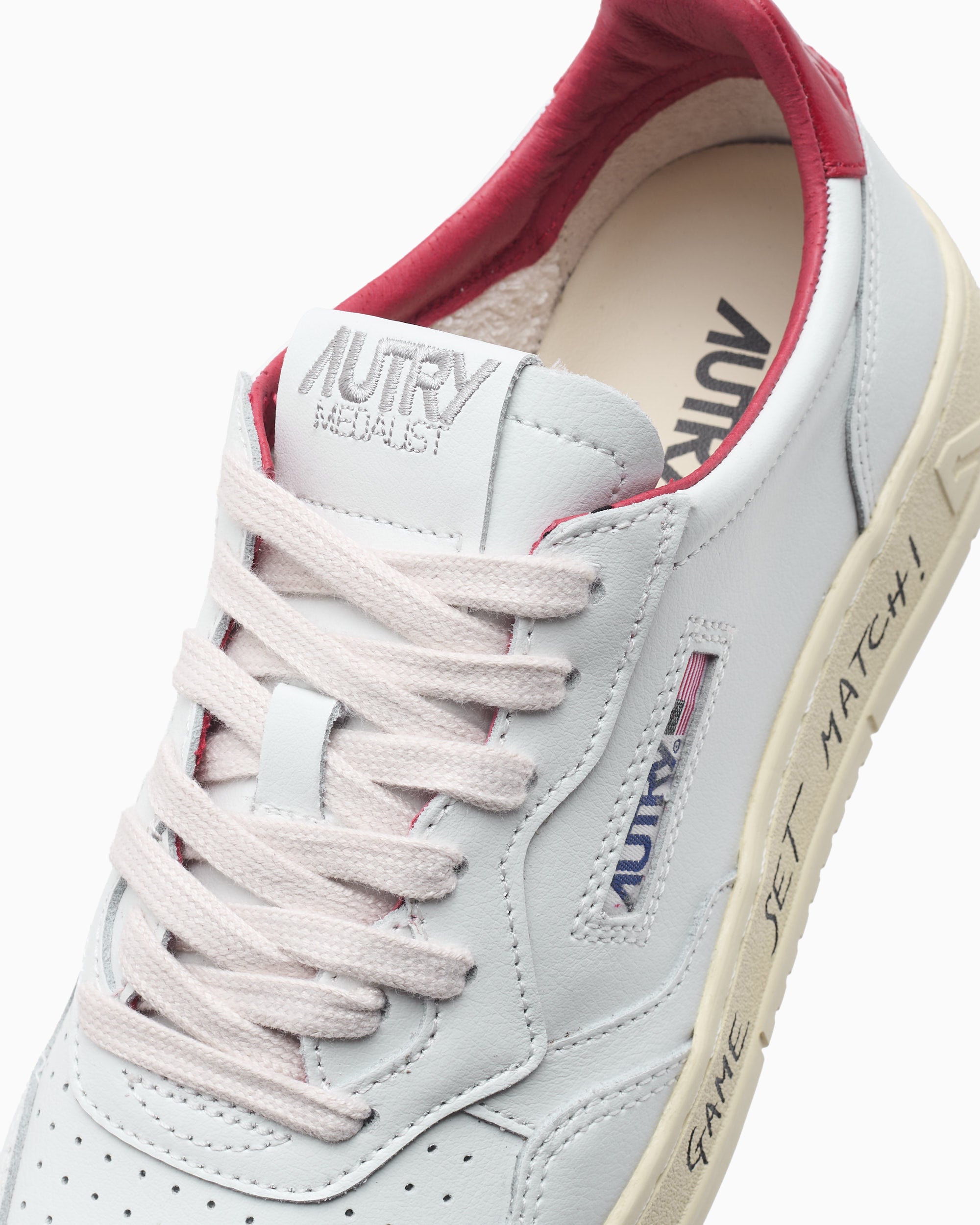 Sneakers Autry Women's Medalist Low "Game Set Match!" - AULWMA10