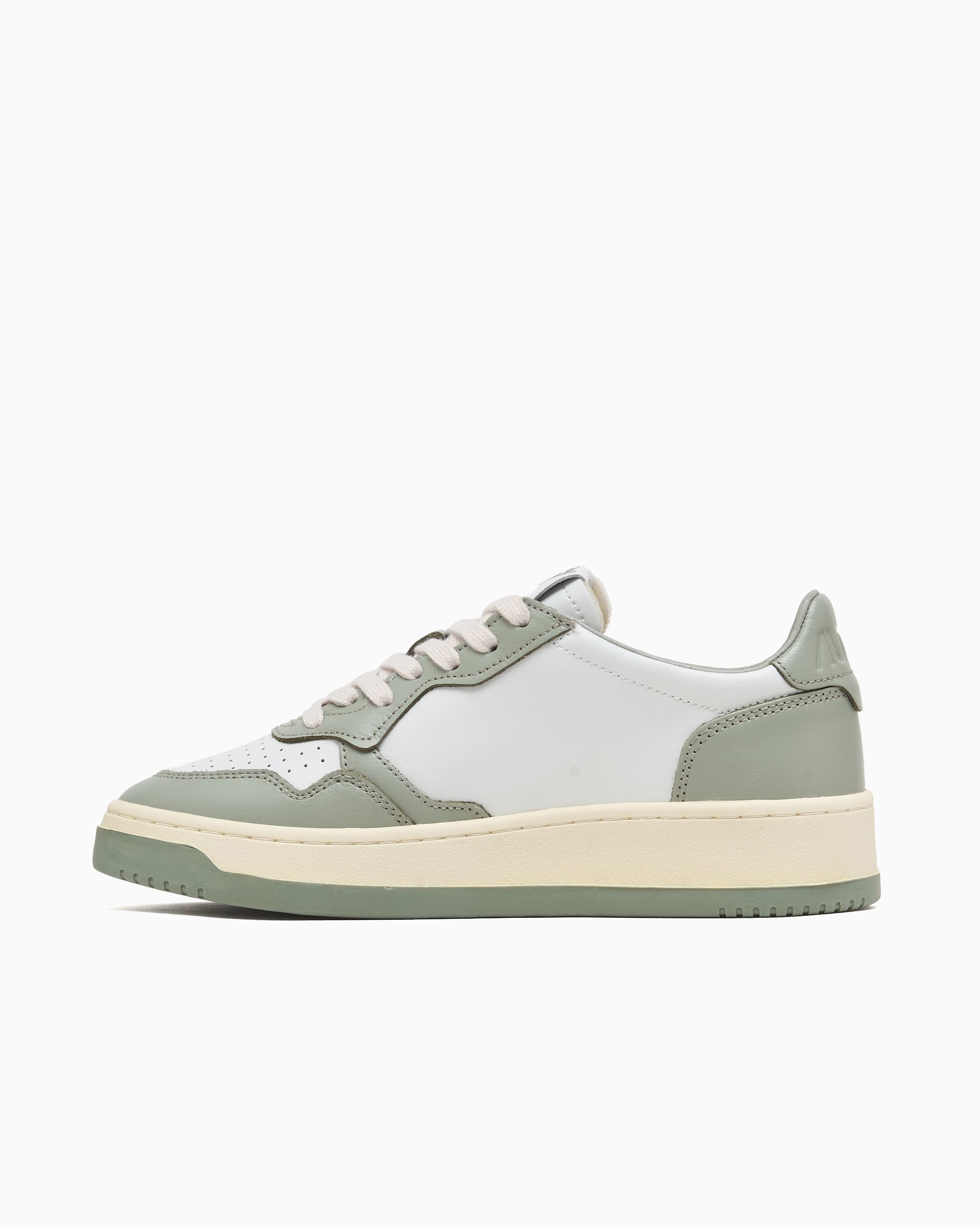 Autry Women's Medalist Low Leather