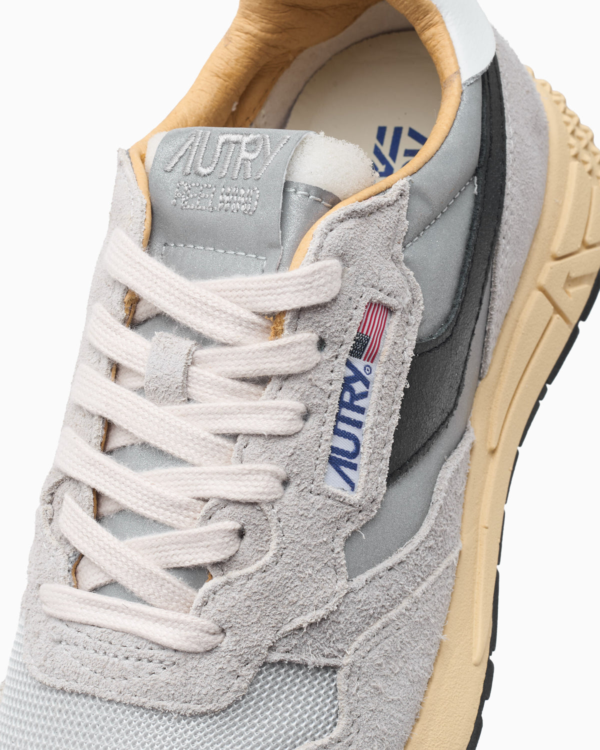 Sneakers Autry Women's Reelwind Low - WWLWRL04
