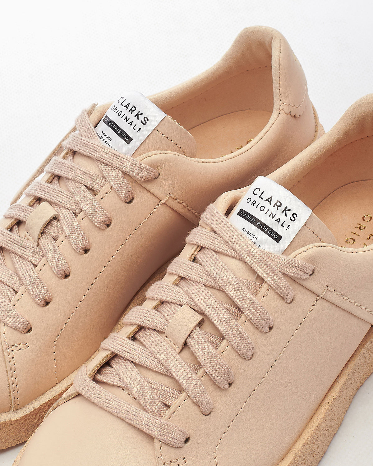 Clarks Tor England Shoes Clarks Originals WMNS Tor Low | 261857024 | AFEW STORE main image 3