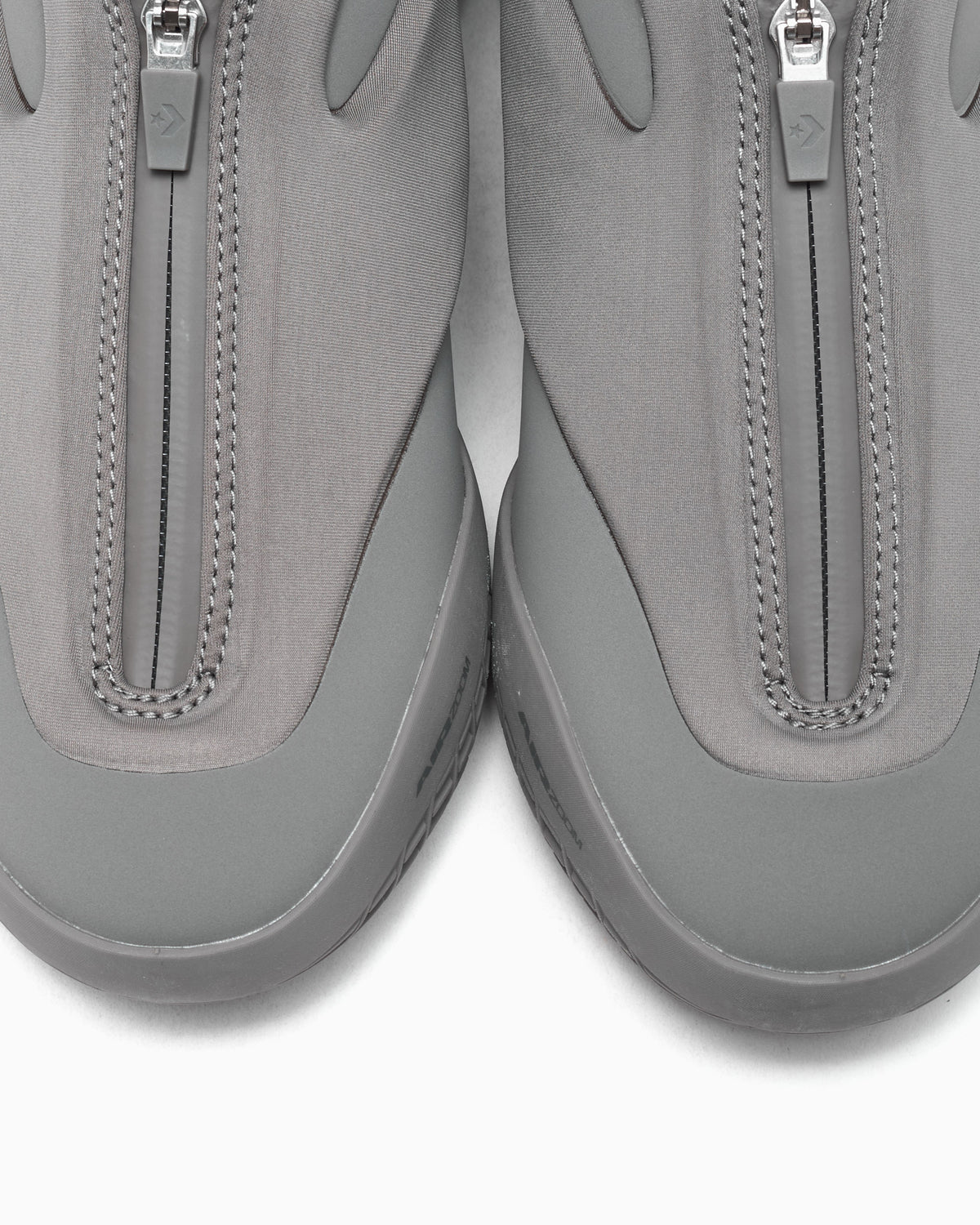 Converse Shai 001 
