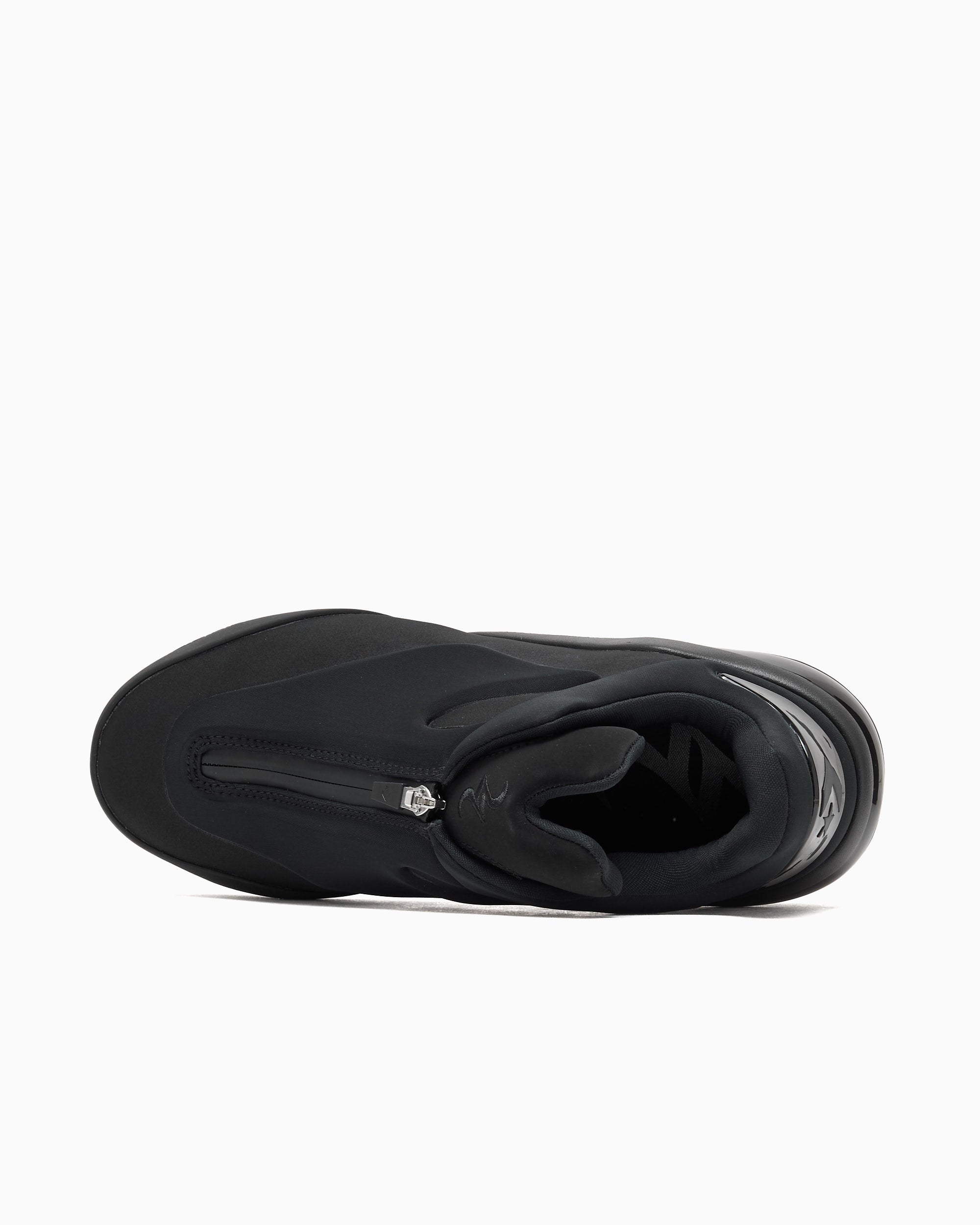 Converse Shai 001 