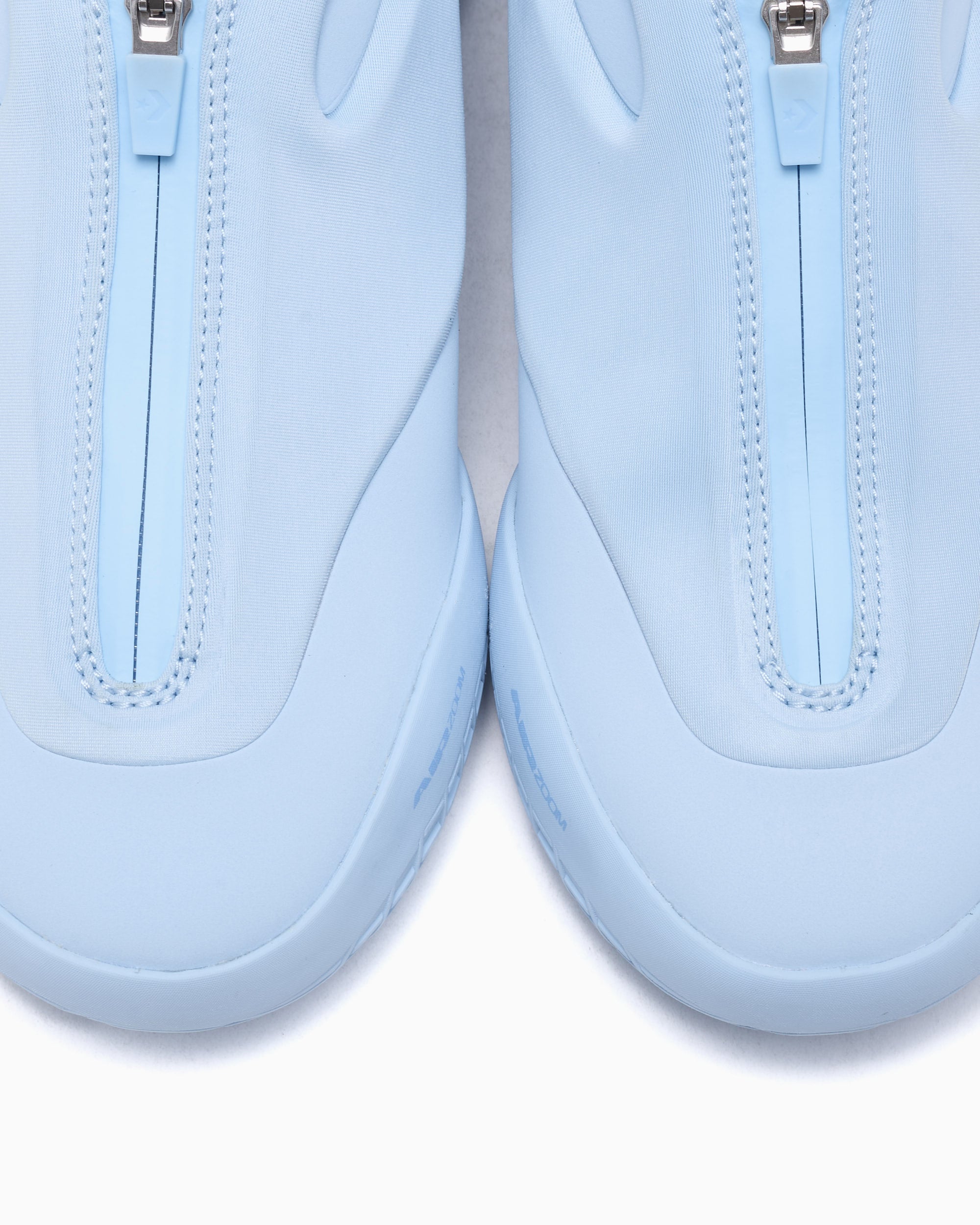 Converse Shai 001 