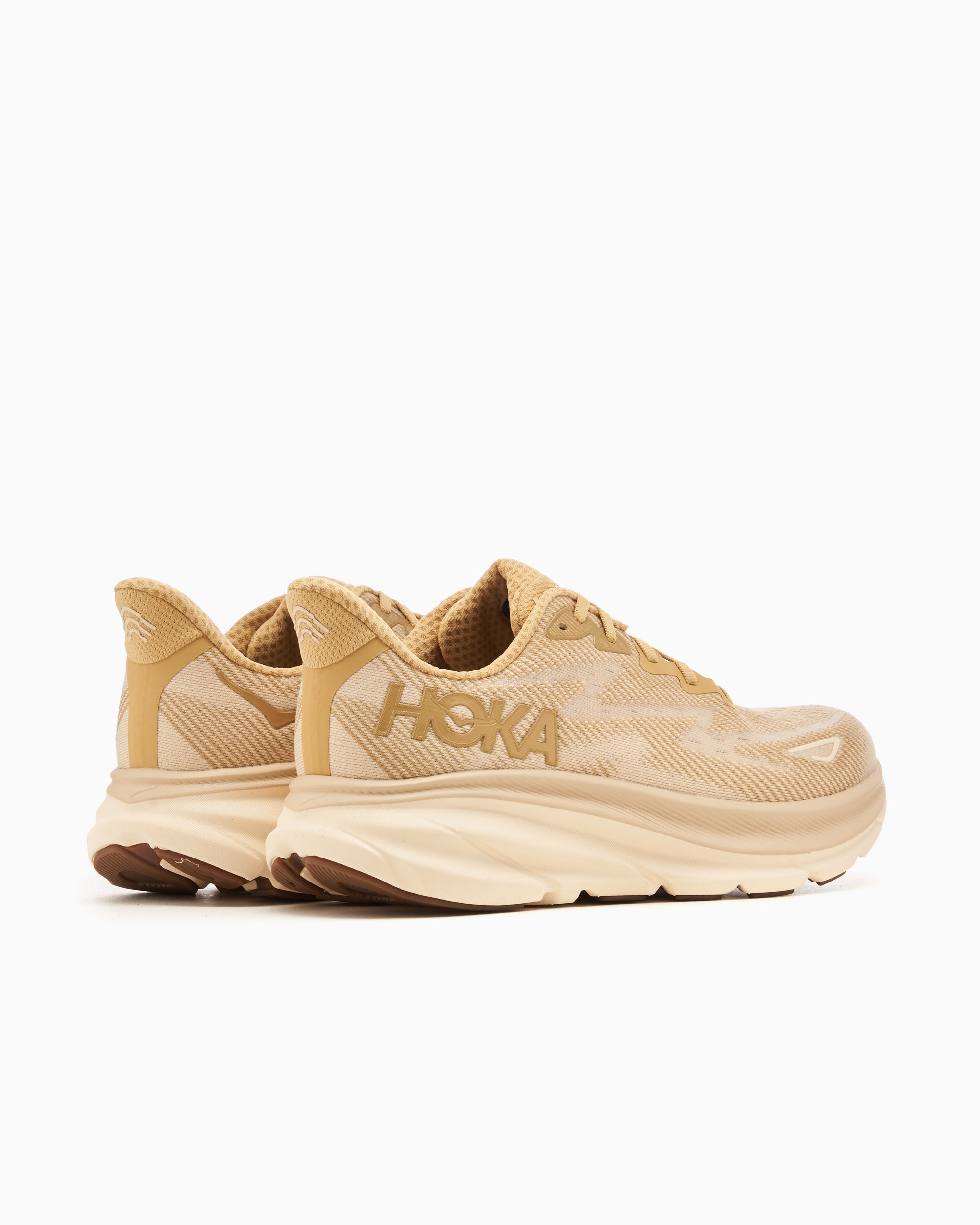 HOKA Clifton 9