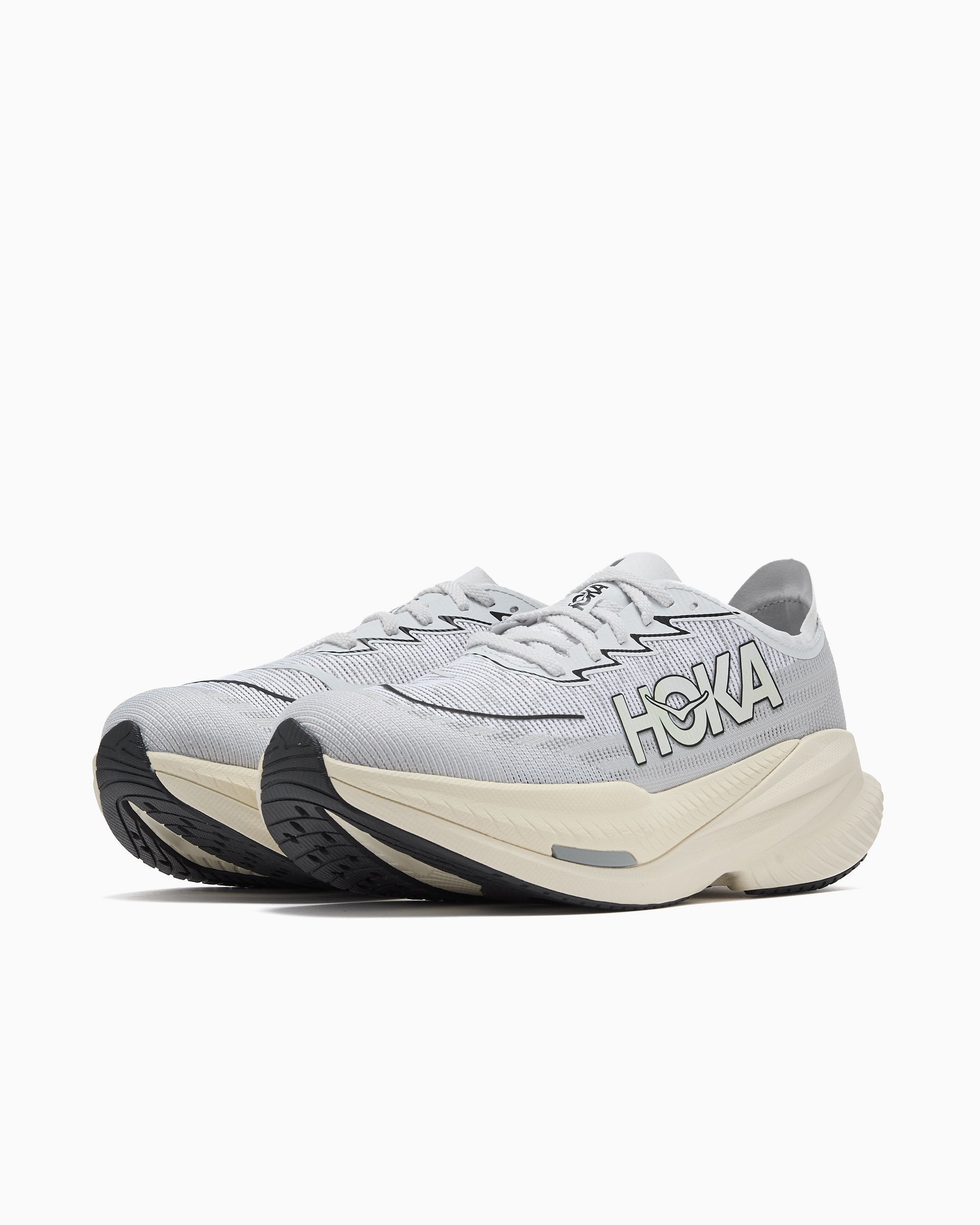 HOKA One Mach x2