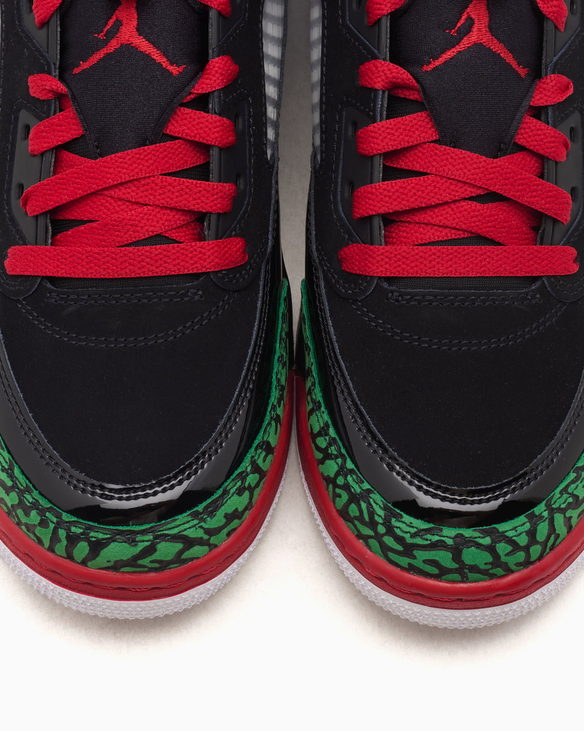 Jordan Spizike Low