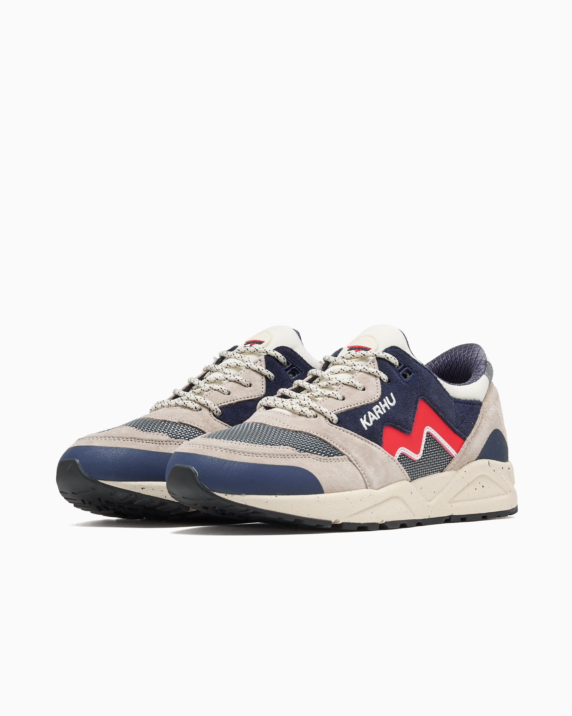 Sneakers Karhu Aria 95 - F803130