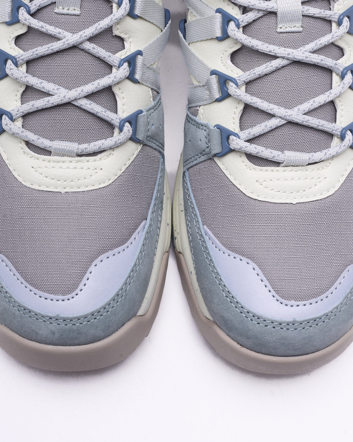Sneakers Karhu Fusion XC "Wrought Iron" - F830026