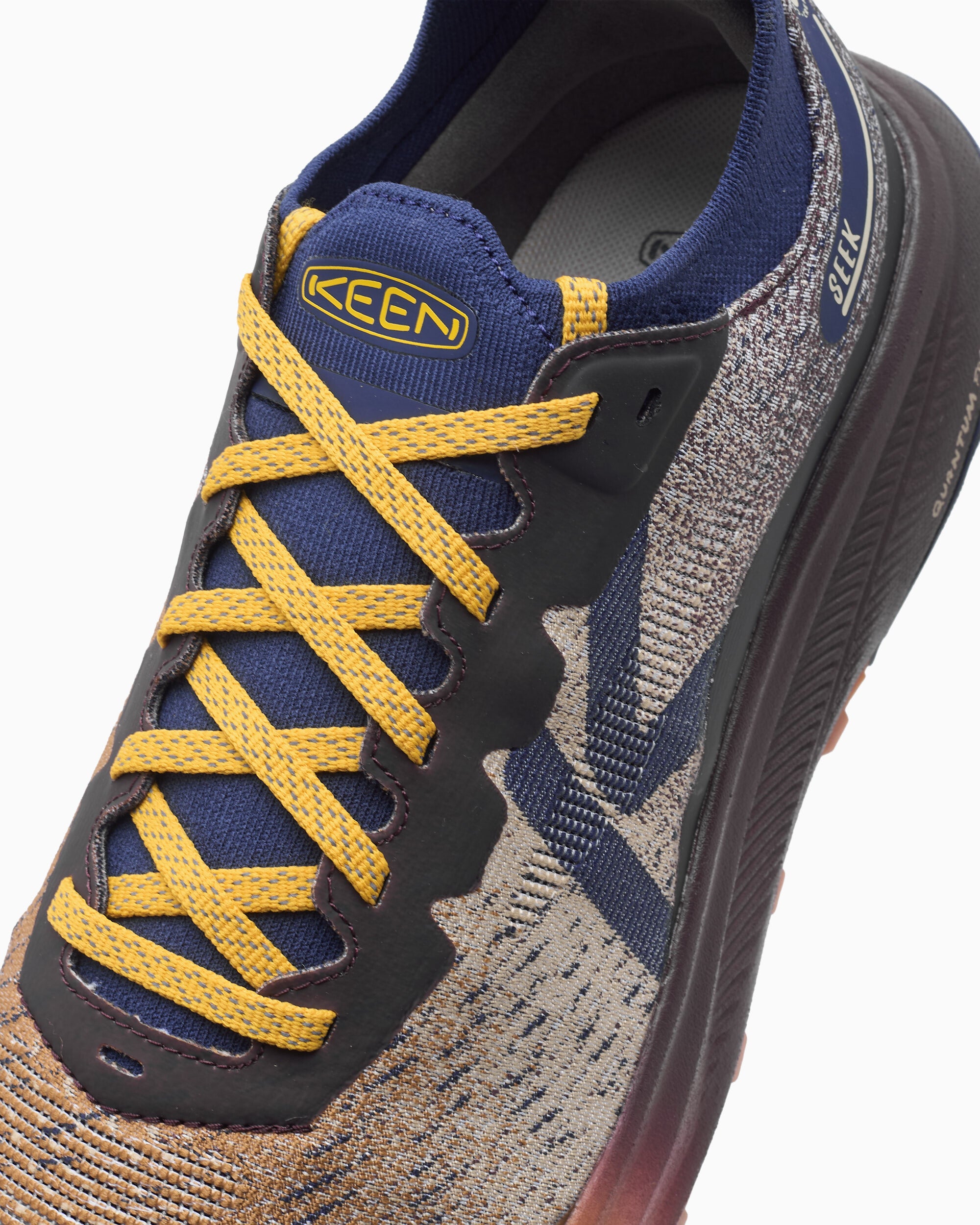 KEEN Seek Trail
