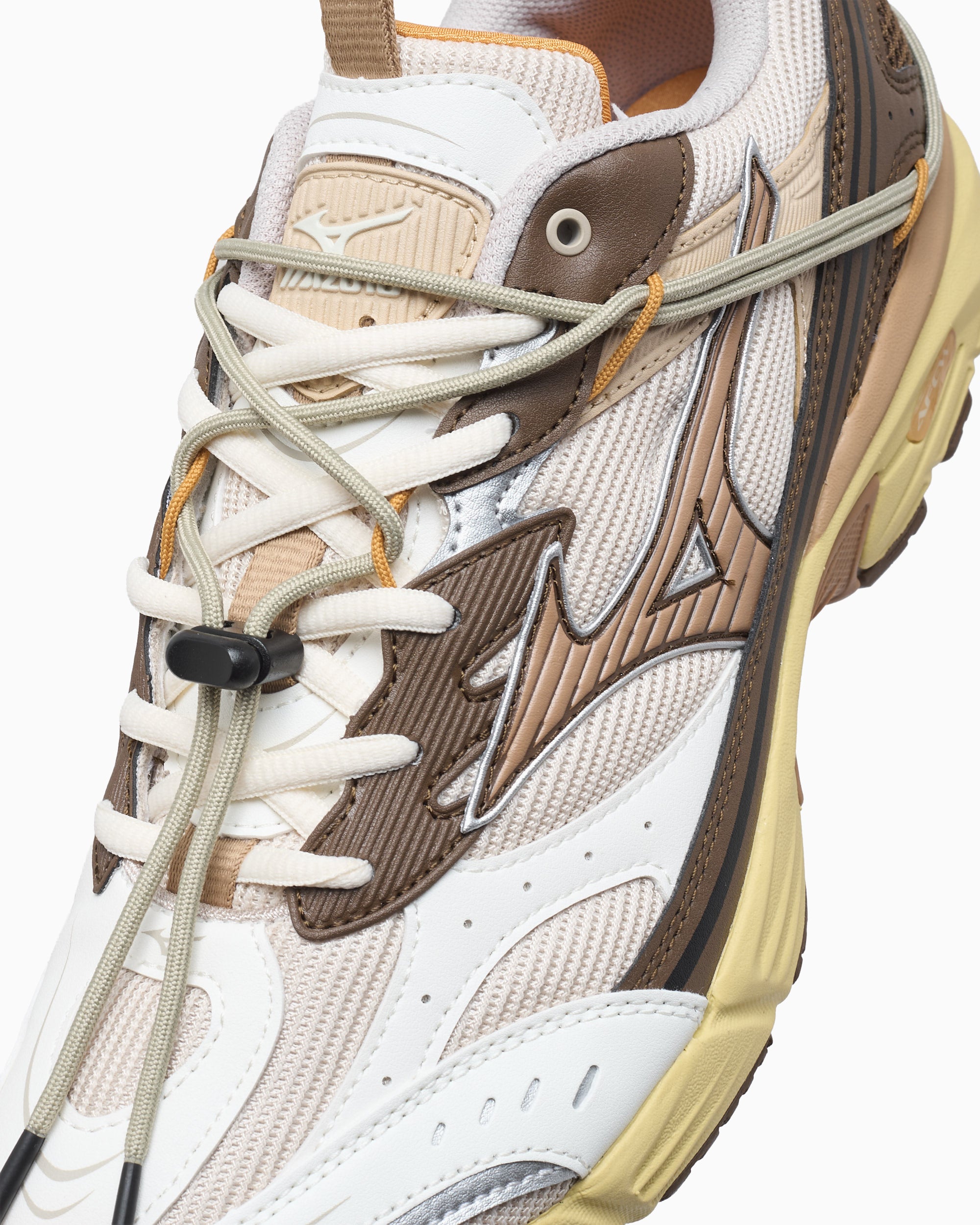 Mizuno x AFEW MXR 