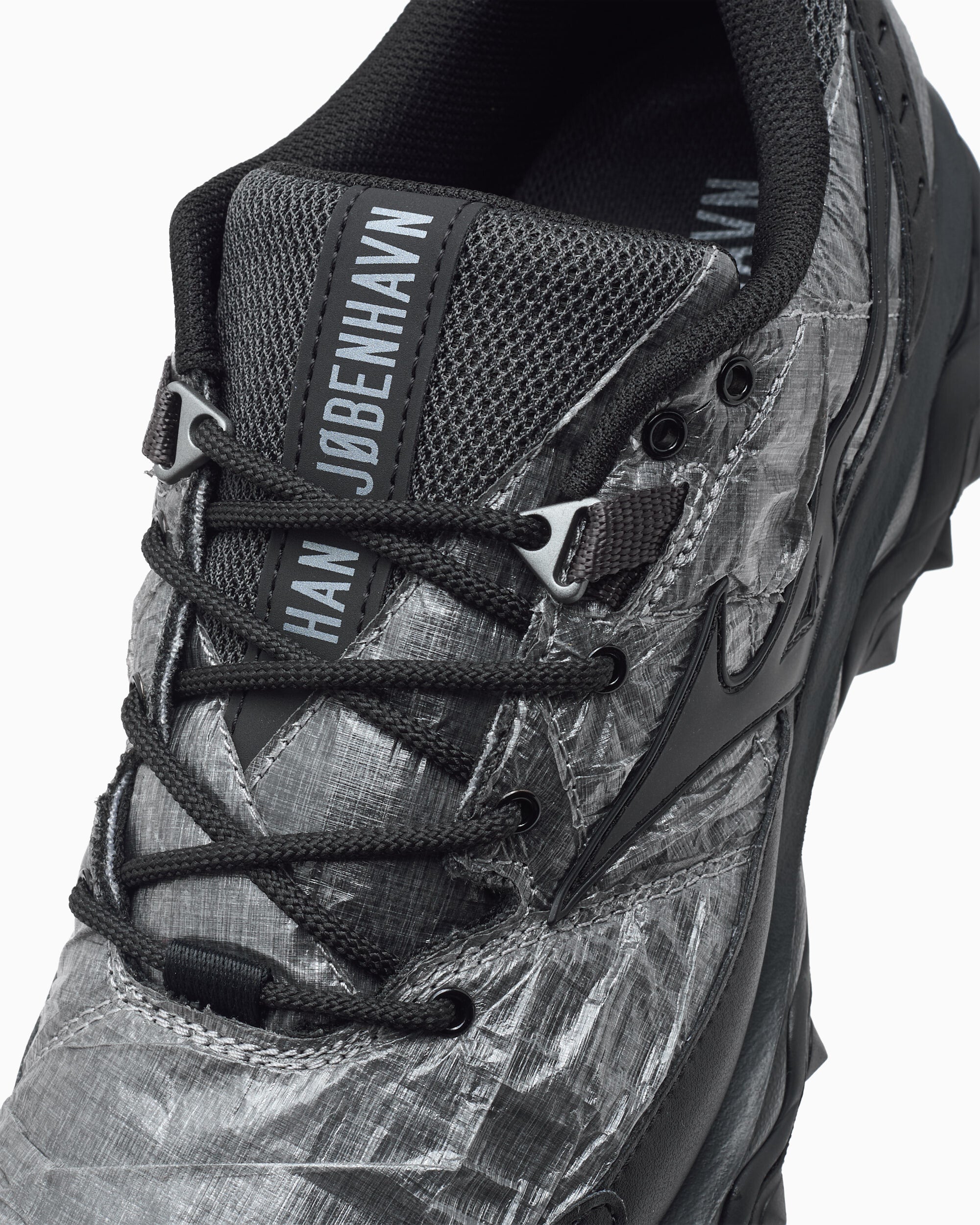 Mizuno x Han Kjøbenhavn Wave Mujin TL
