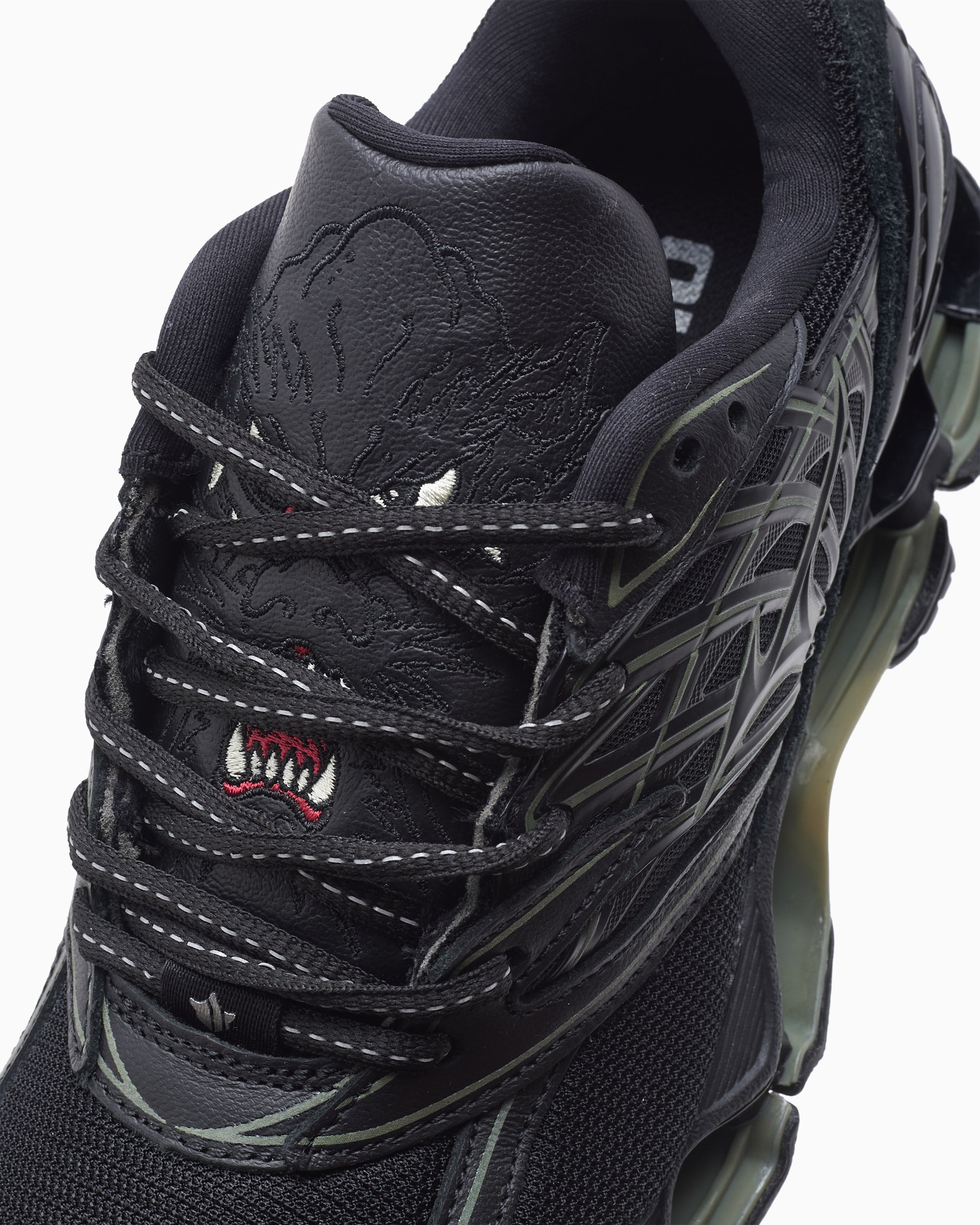 Mizuno x Maharishi Wave Prophecy LS