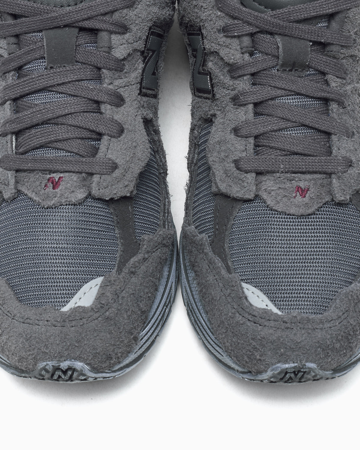 sneakers-new-balance-m2002-rdb 