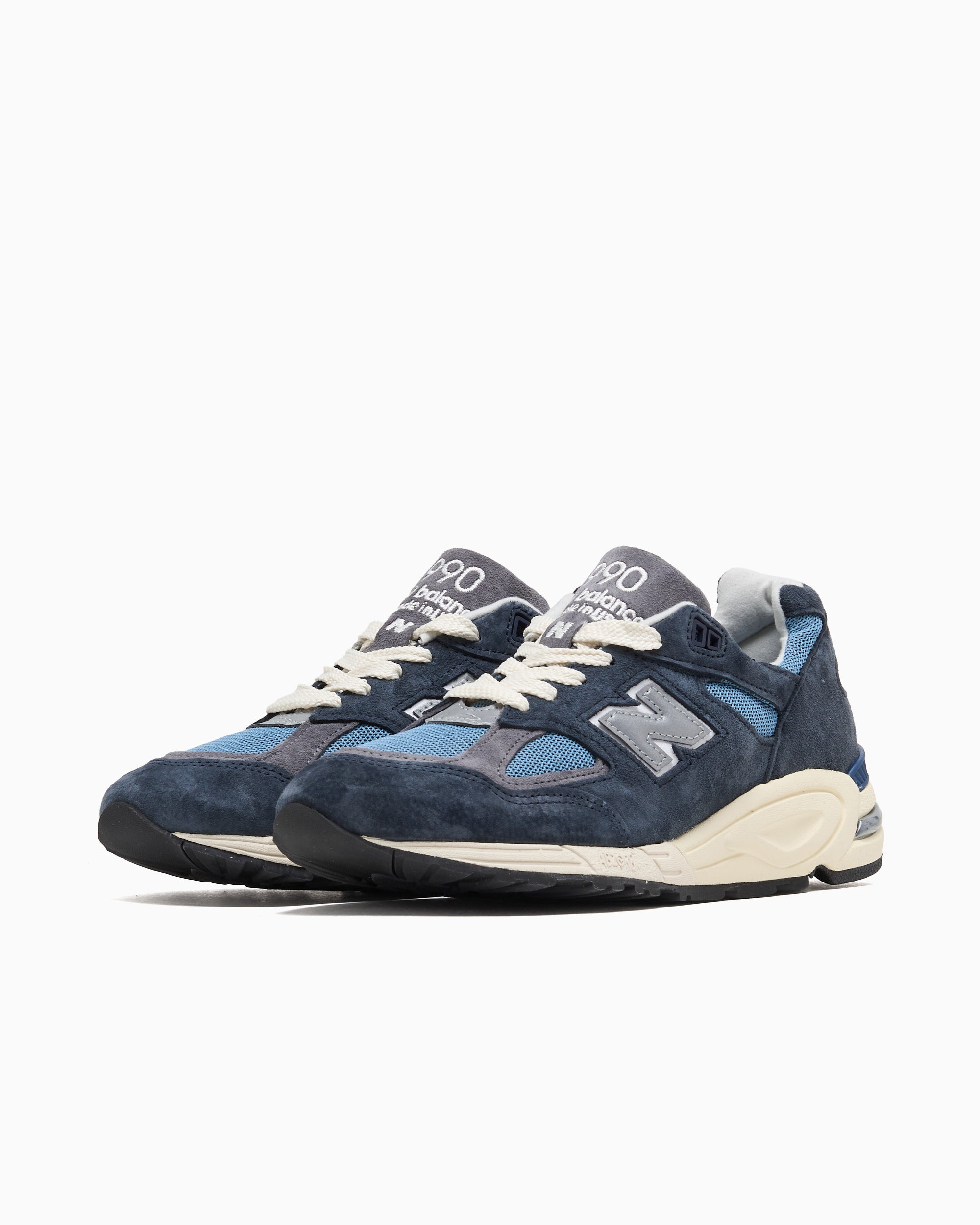 New Balance M990 TB2 