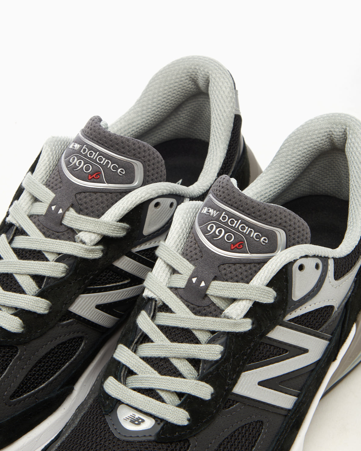 New Balance M990v6 BK6 