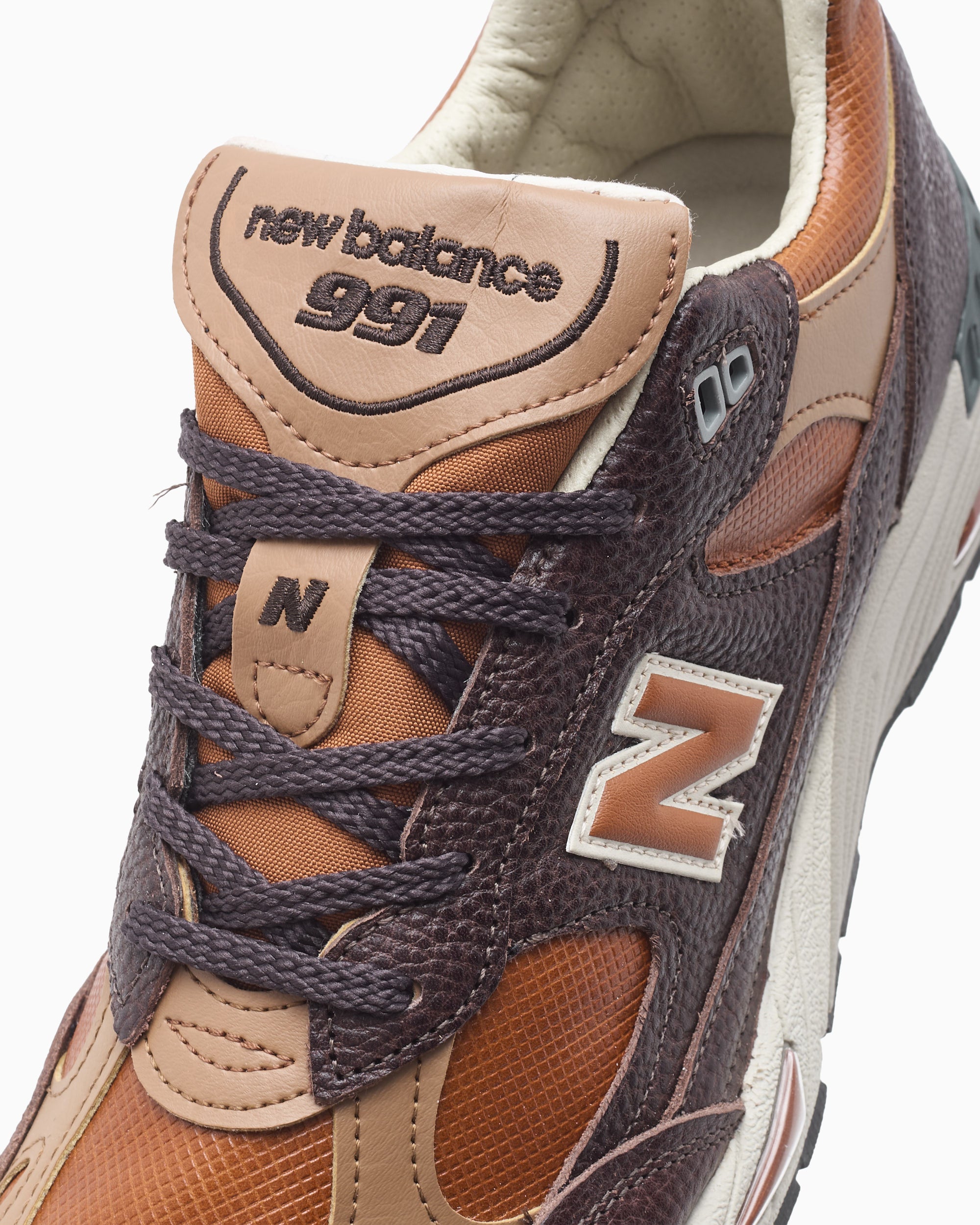 New Balance M991 LB1 Chocolate Plum 