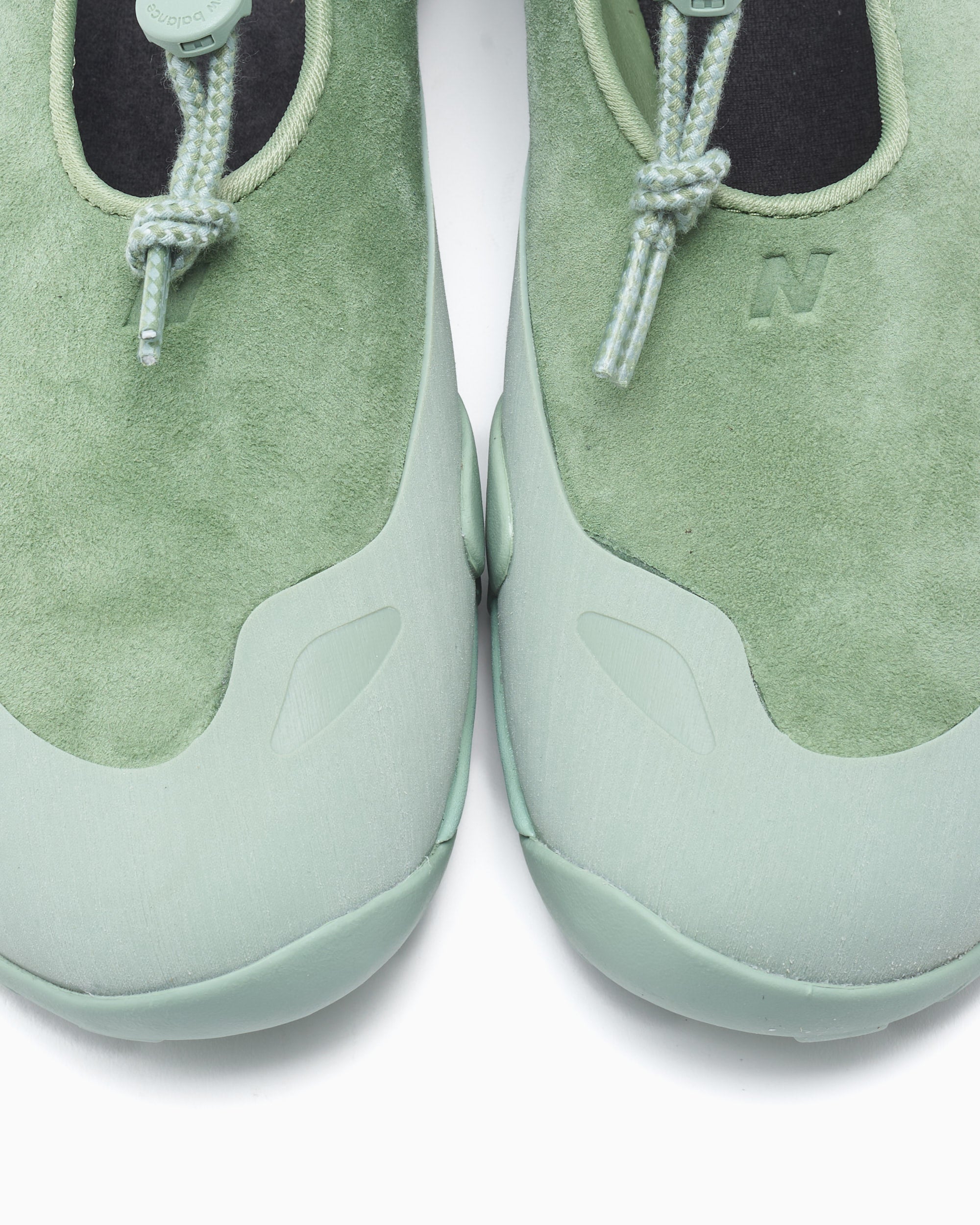 sneakers-new-balance-mt10t-2pj