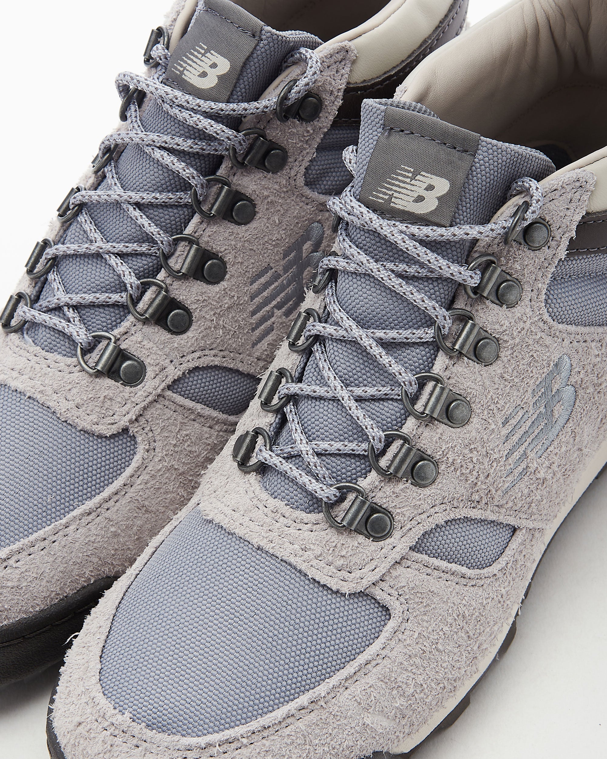 【NEWBALANCE】URAINADブーツ New Balance Rainier URAINAD 